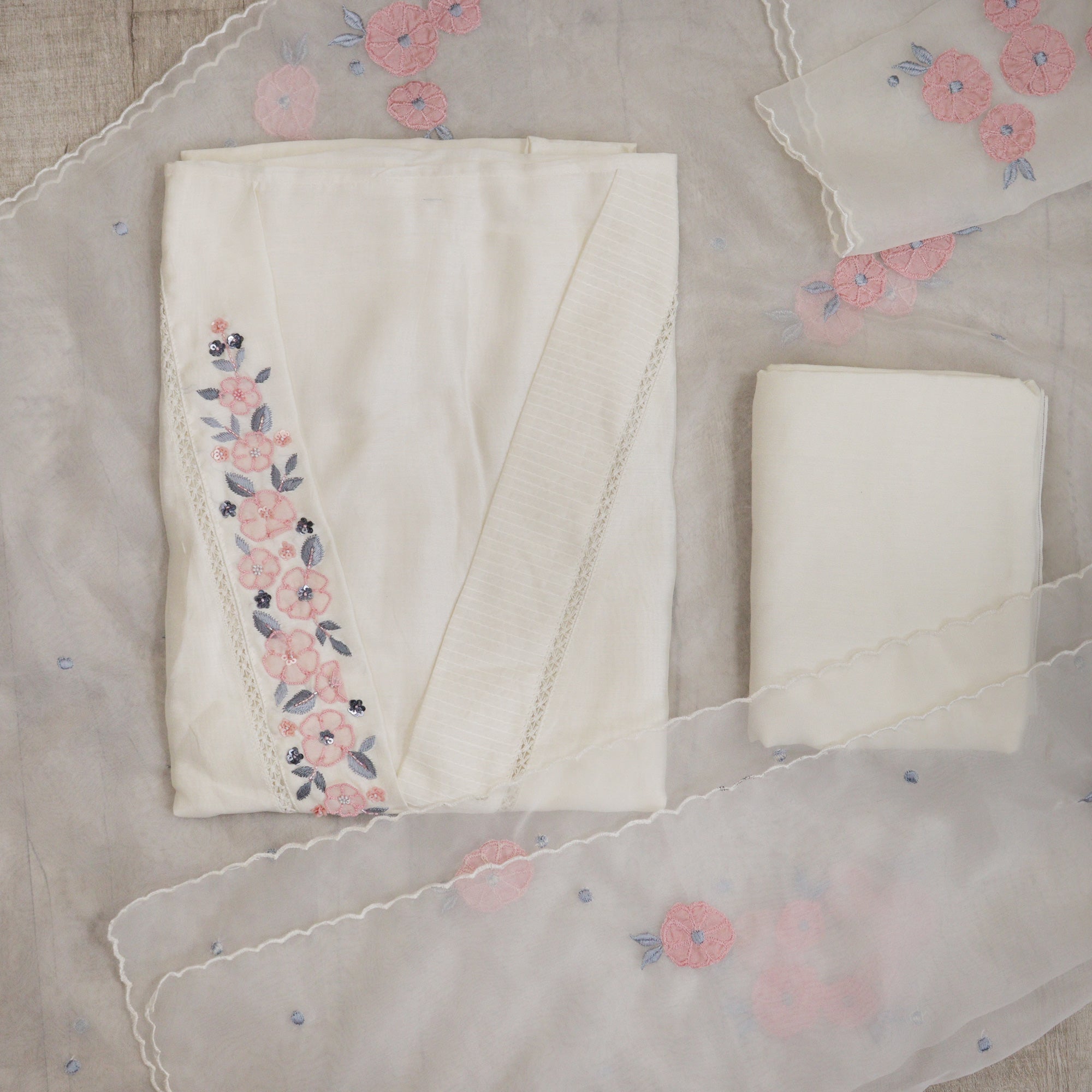 Load image into Gallery viewer, CHANDERI SILK UNSTITCHED SUIT-5007