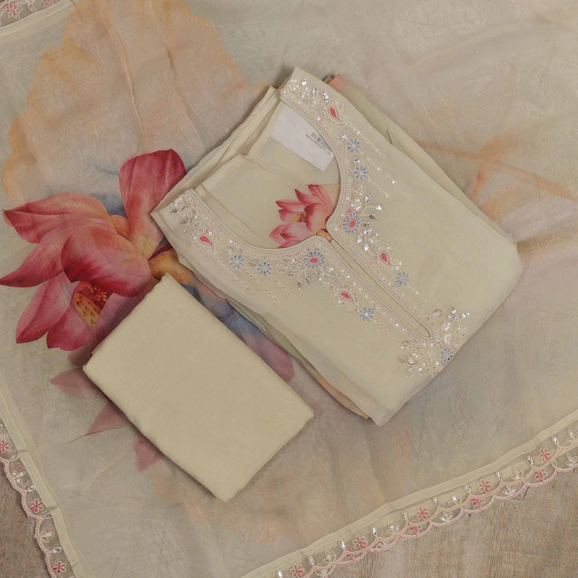 Load image into Gallery viewer, Muslin Silk Unstitched Suit-5090