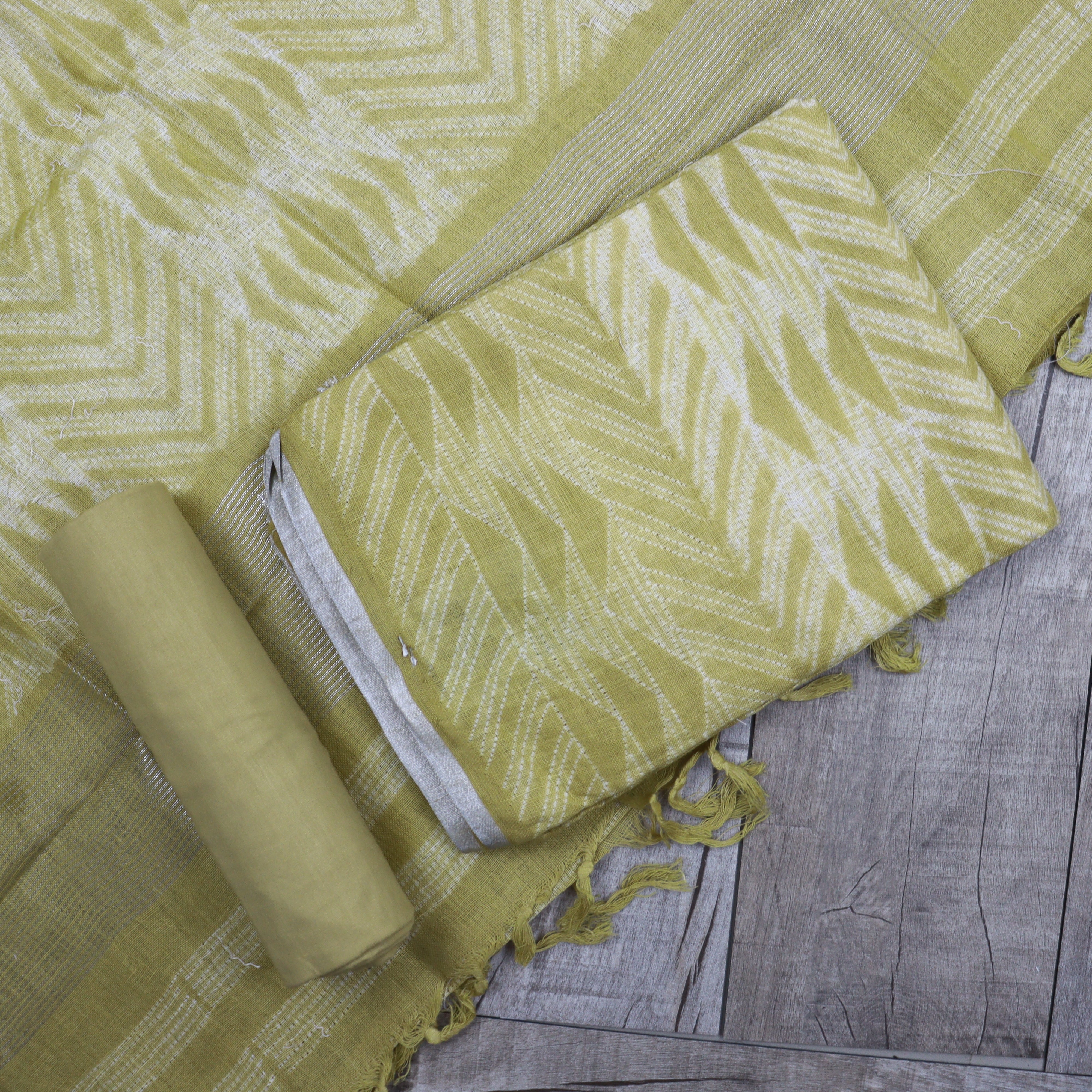 Load image into Gallery viewer, Pure Linen Shibori Unstitched Suit - 3791