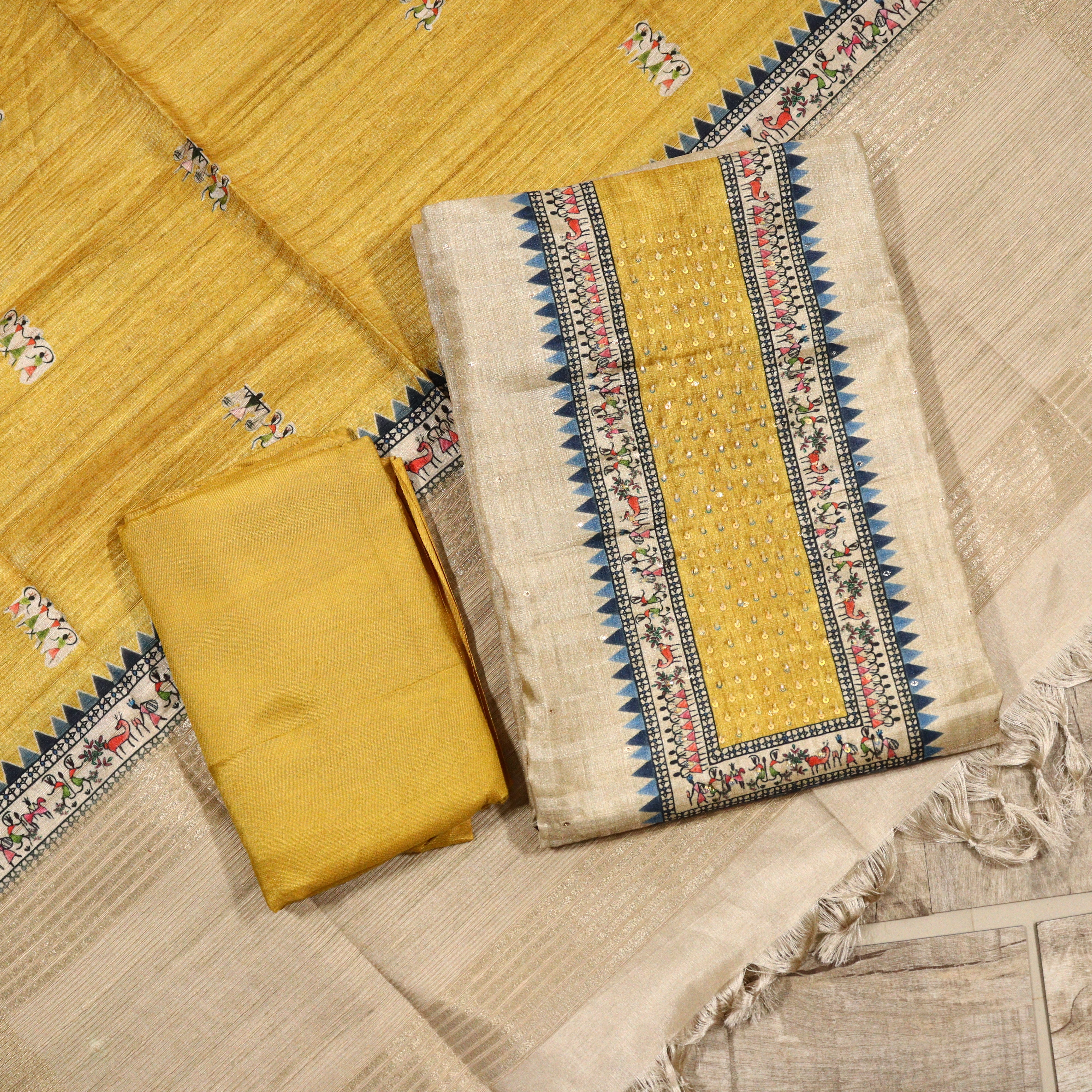 Load image into Gallery viewer, Semi Tussar Silk Unstitched Suit - 3815