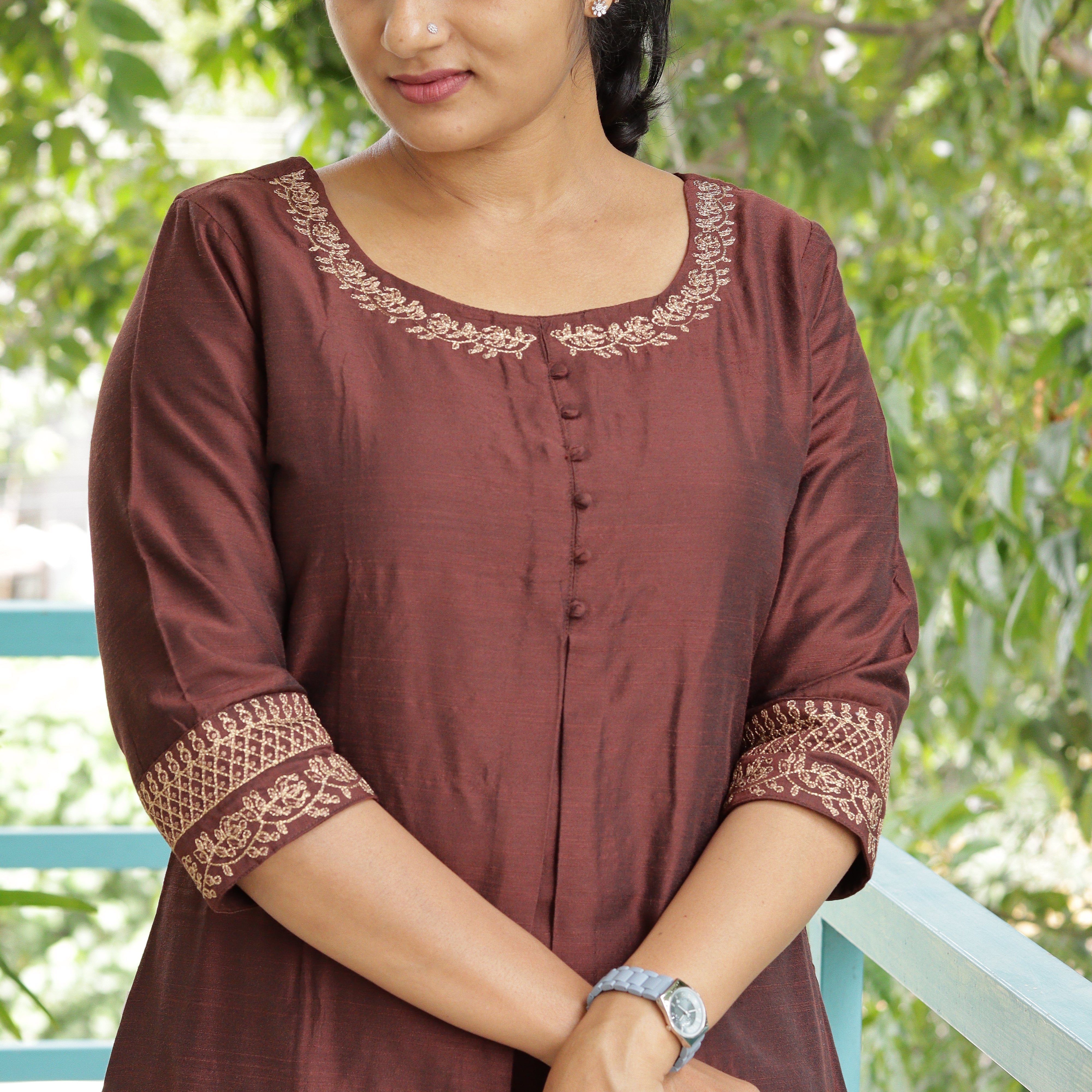Load image into Gallery viewer, Raw Cotton Embroidery Kurti - 3805