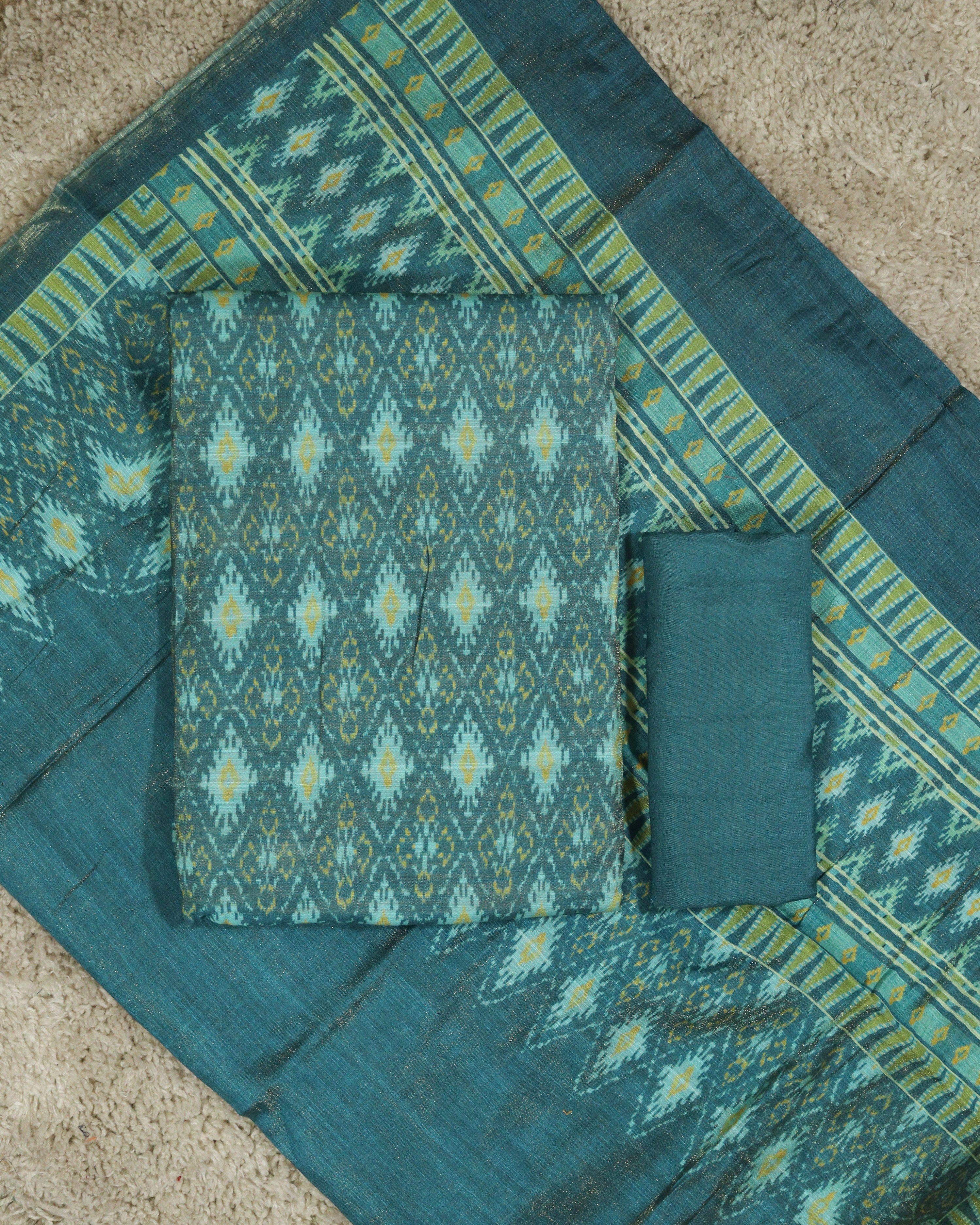 Load image into Gallery viewer, Semi Silk Unstitched Suit-3561