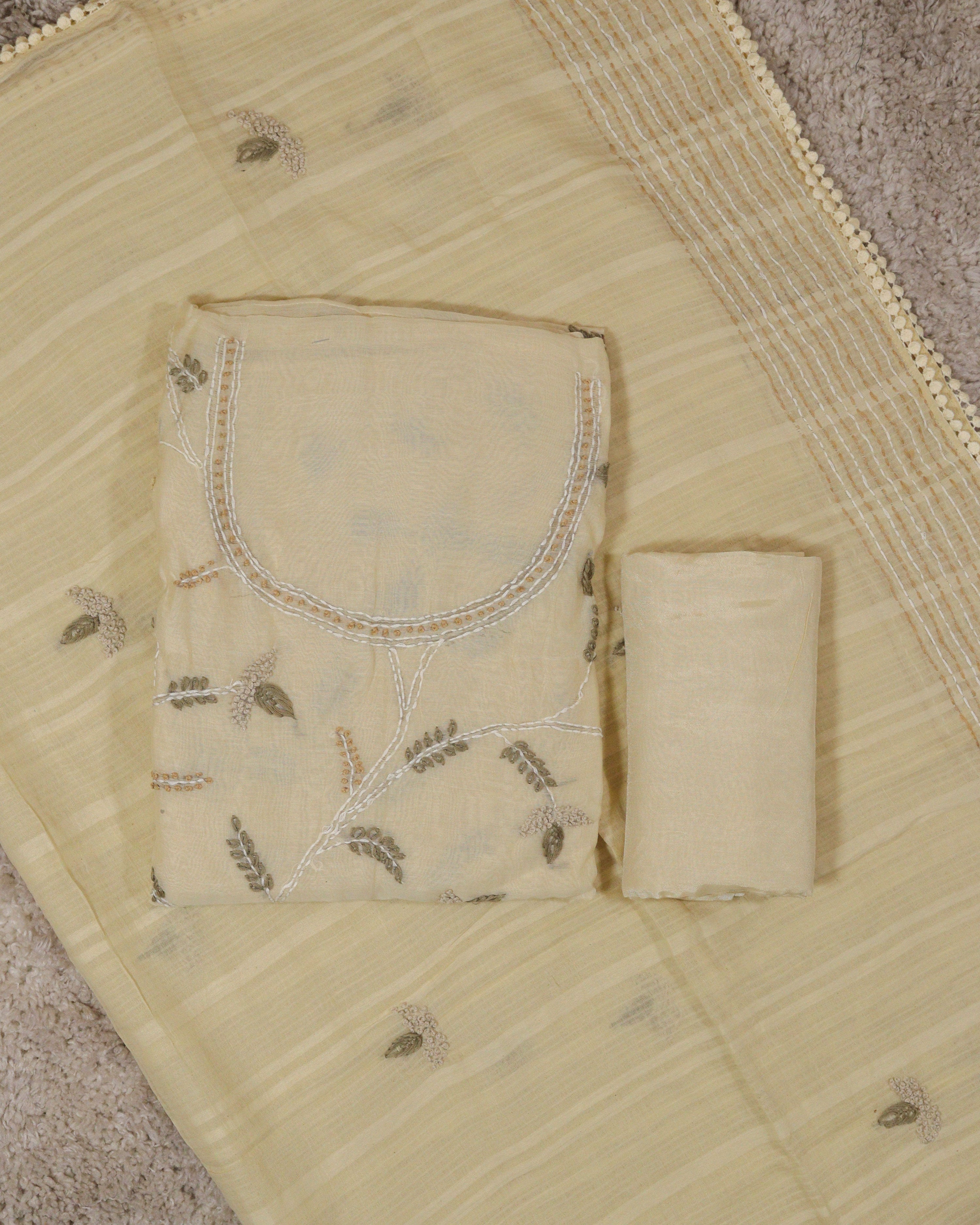 Load image into Gallery viewer, Mul chanderi unstitched suit 3760