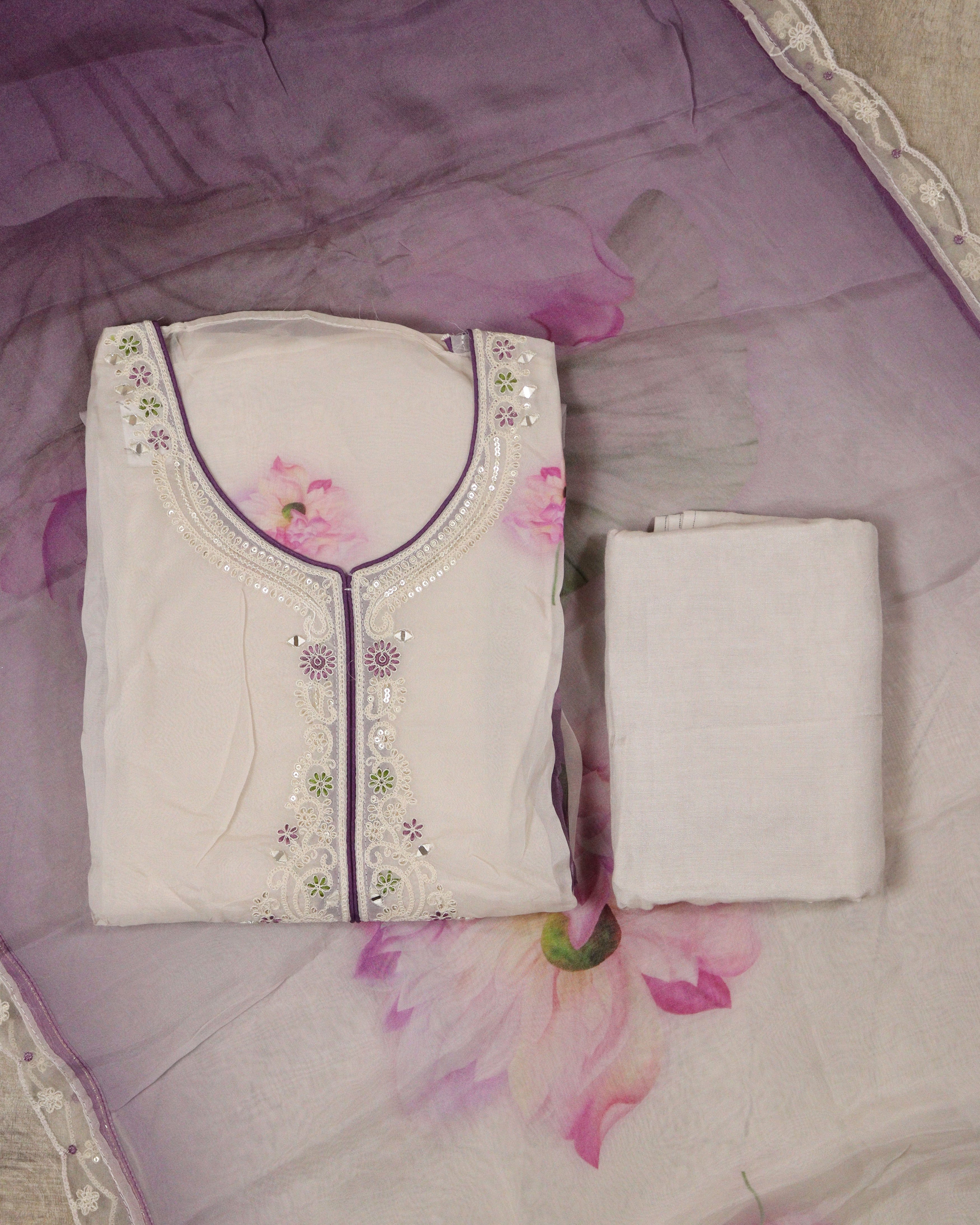 Load image into Gallery viewer, Viscose Organza Unstitched Suit-5248