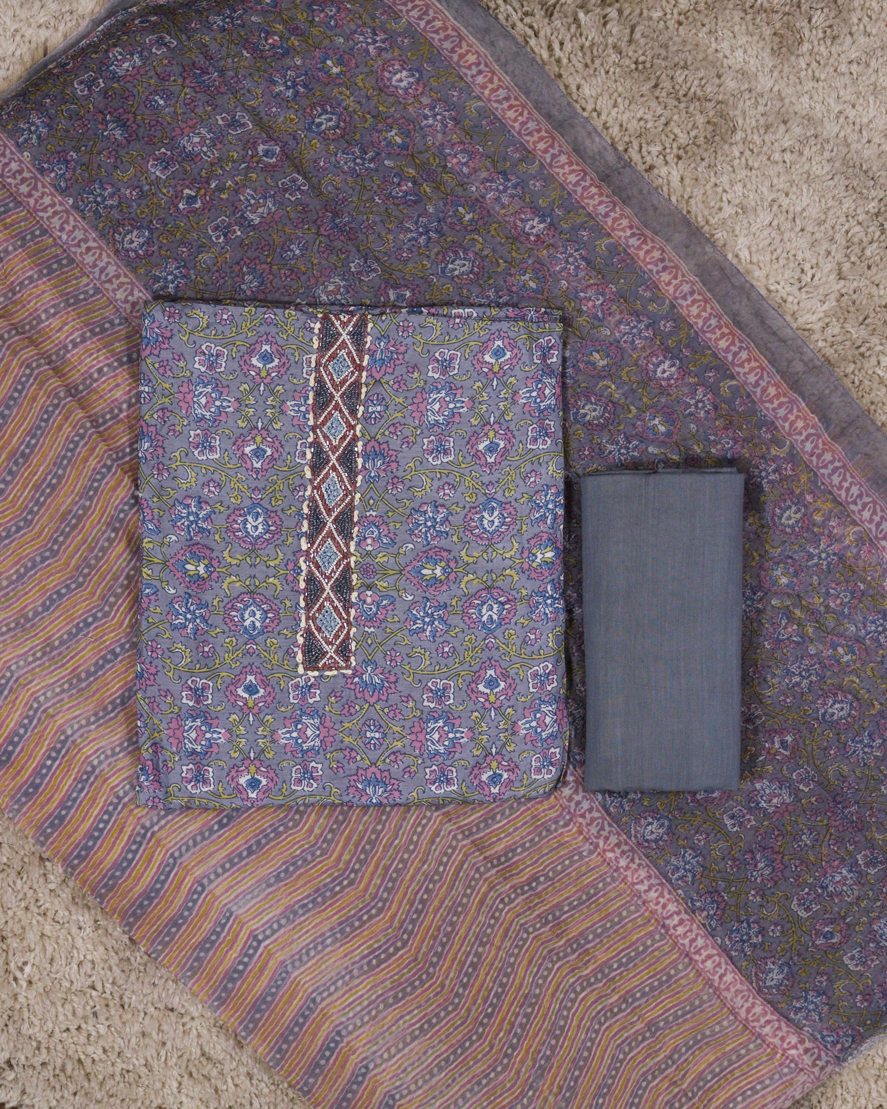 Load image into Gallery viewer, Muslin Silk Unstitched Suit-3759