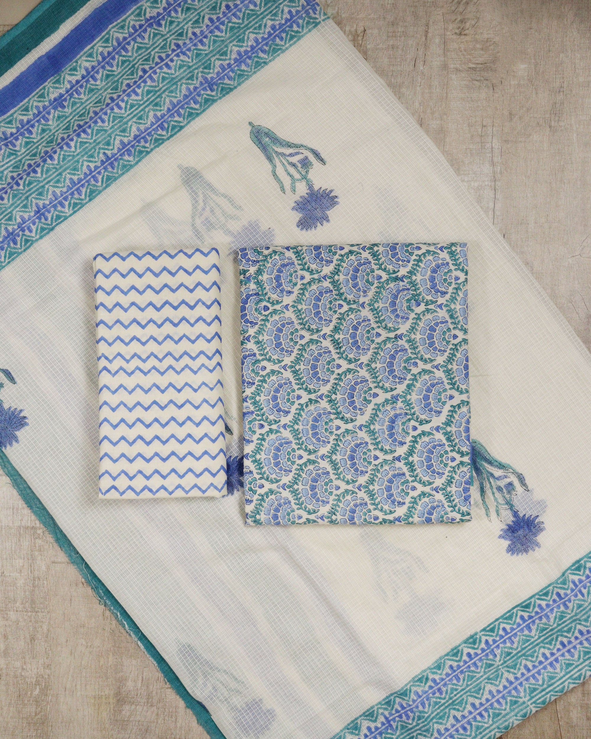 Load image into Gallery viewer, Pure Cotton Unstitched Suit- 4453