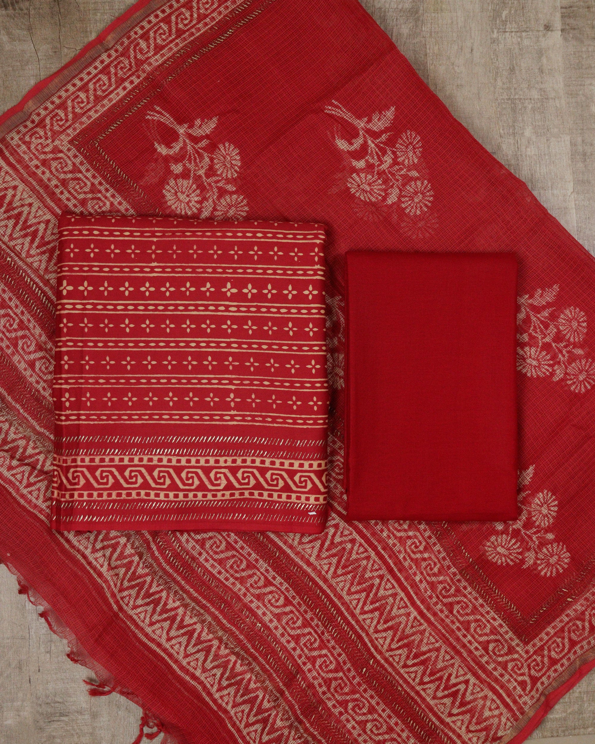 Load image into Gallery viewer, Modal Cotton Unstitched Suit- 5237