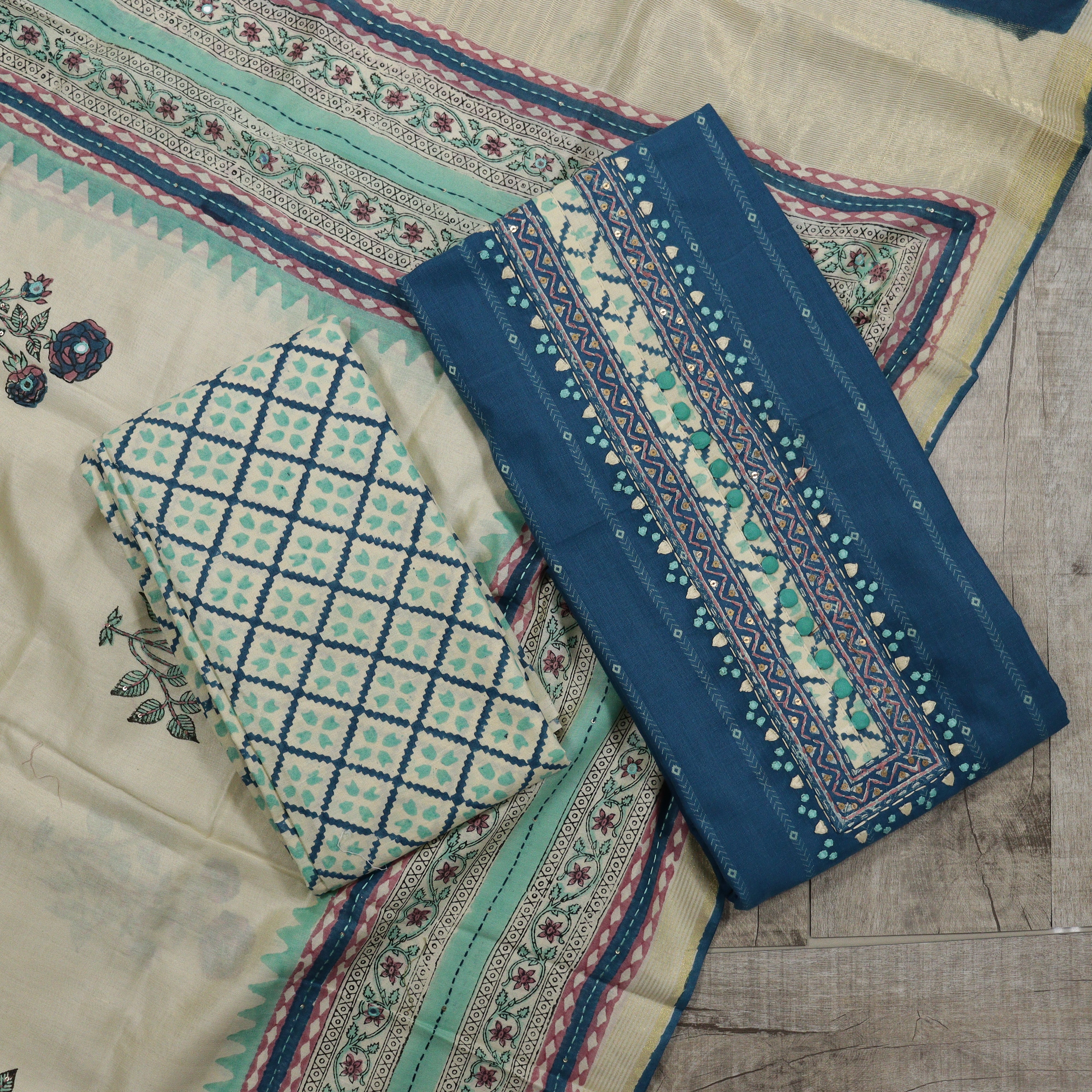 Load image into Gallery viewer, Pure Handloom Cotton Unstitched Suit - 3862