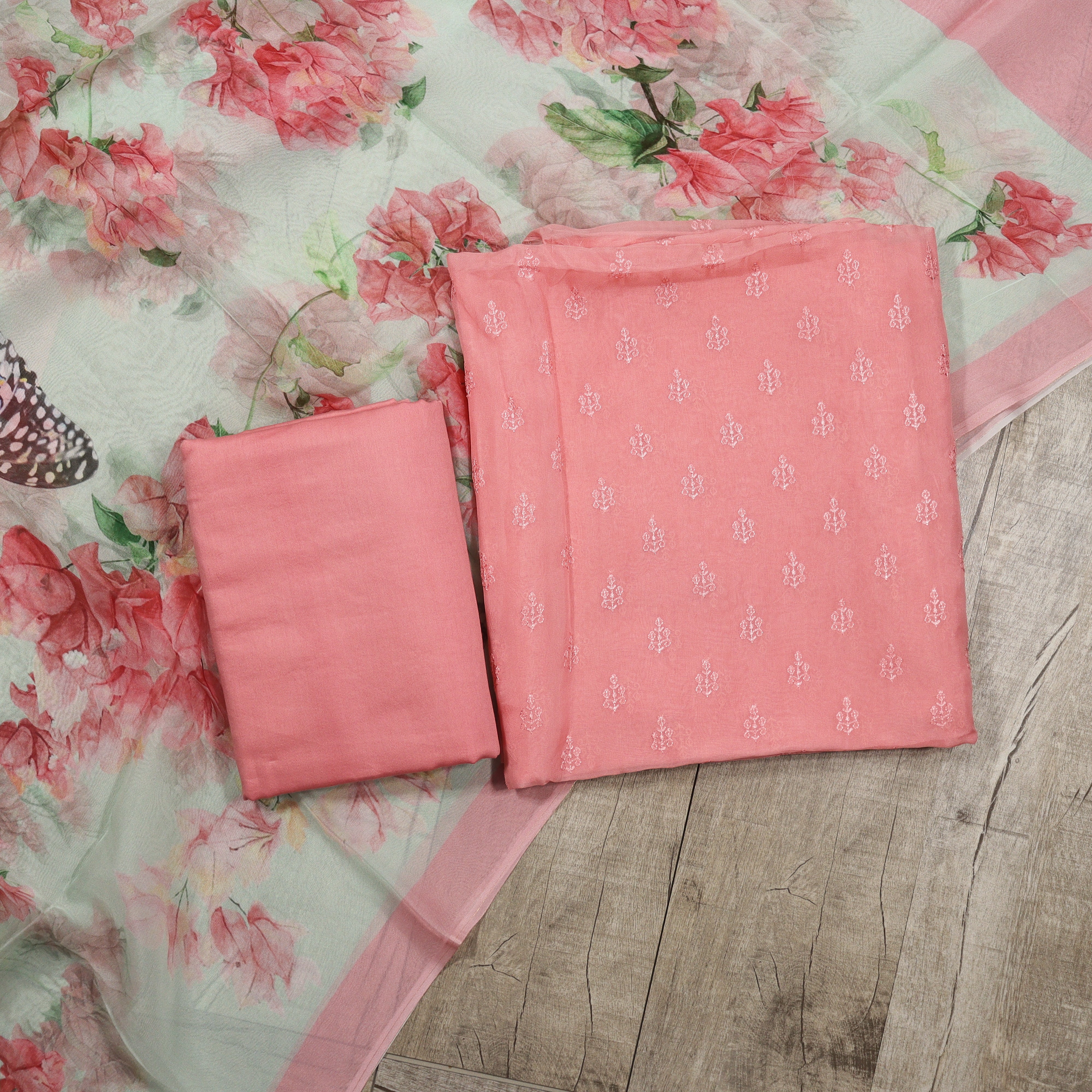 Load image into Gallery viewer, Pure Viscose Organza Unstitched Suit - 3866