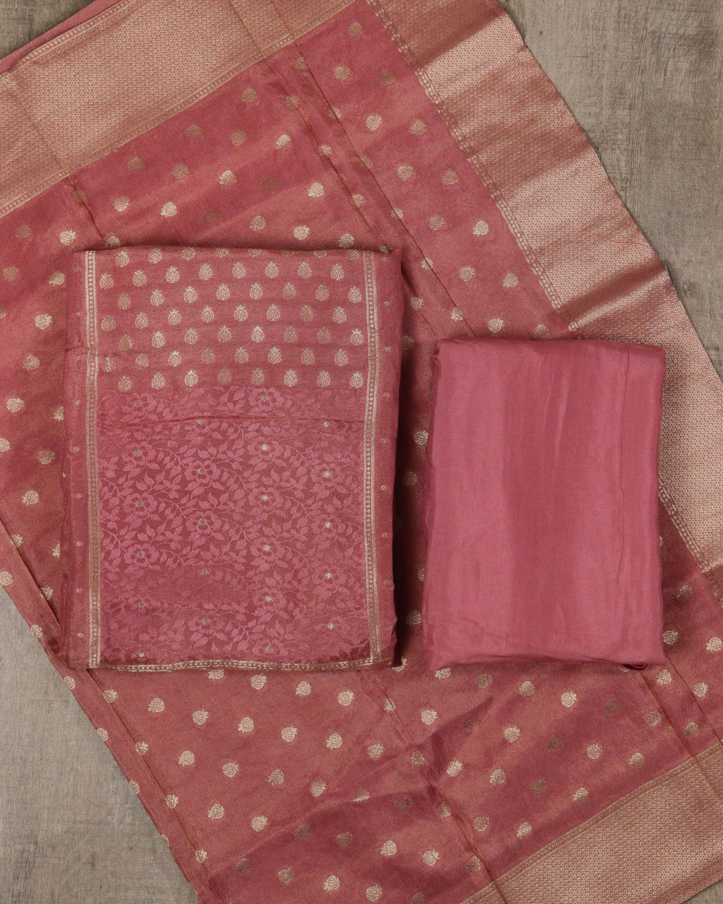 Load image into Gallery viewer, Banarasi Unstitched Suit-5275