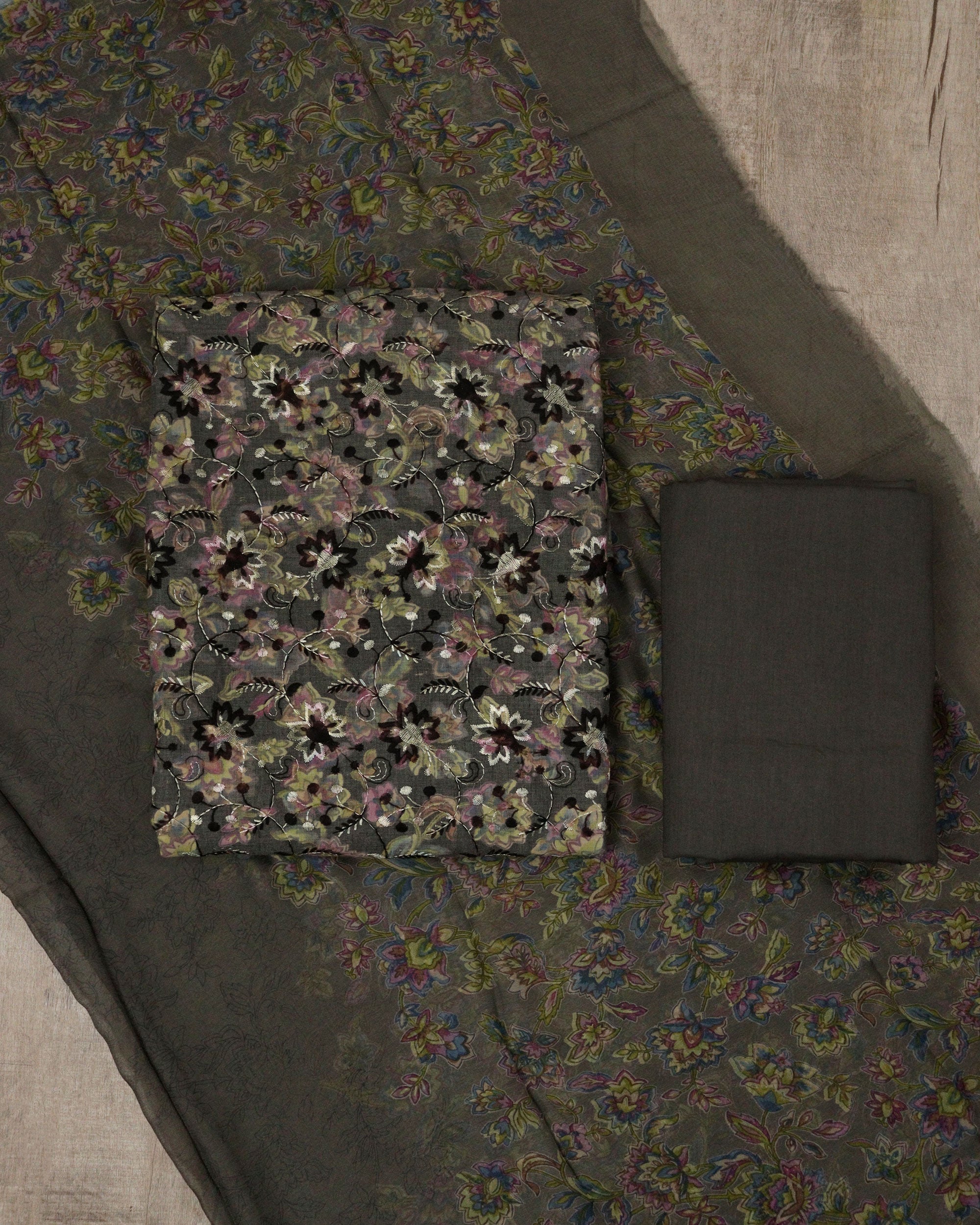 Load image into Gallery viewer, Pure Cotton Unstitched Suit-5349