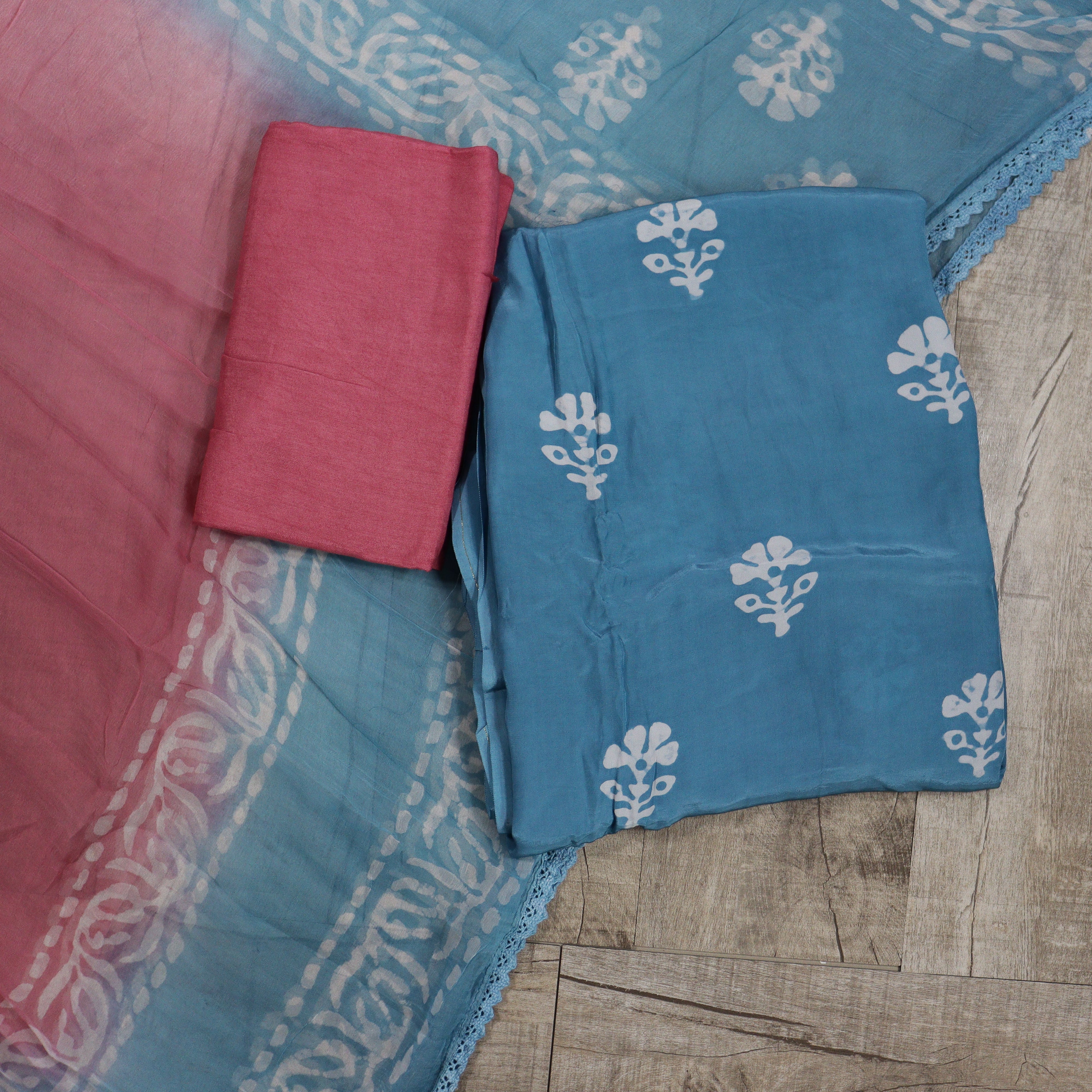 Load image into Gallery viewer, Crepe Silk Unstitched Suit - 3877