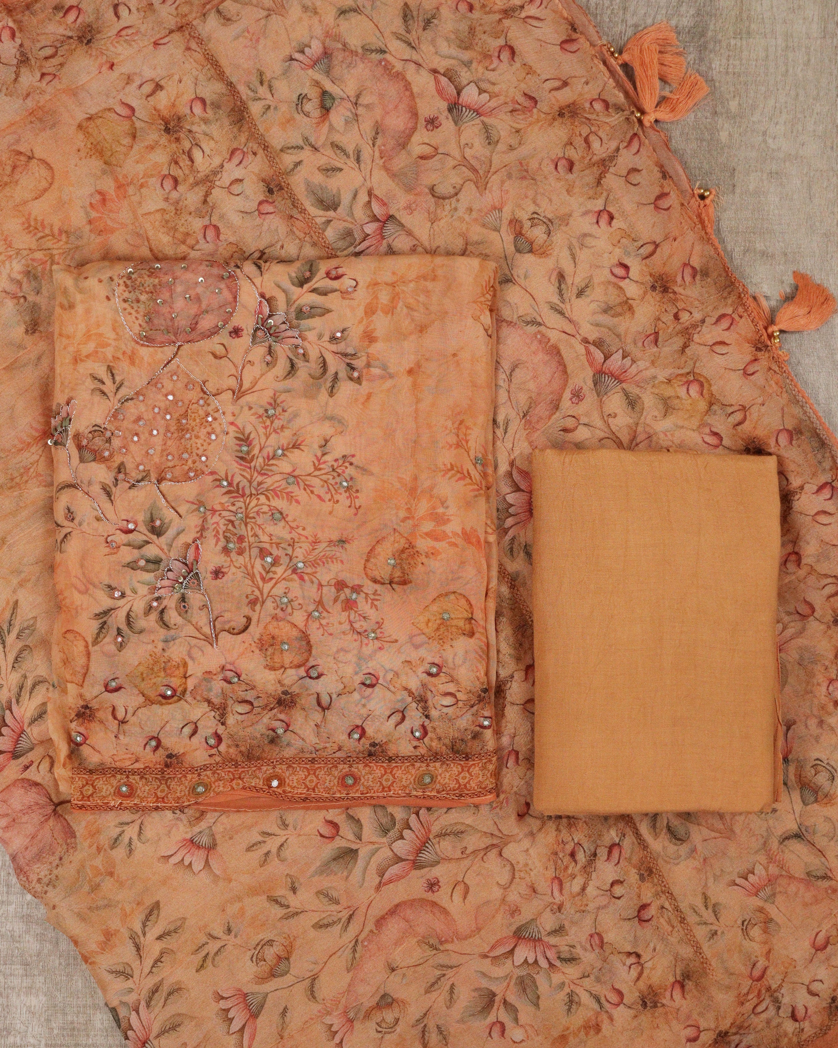 Load image into Gallery viewer, Viscose Organza Unstitched Suit-00135