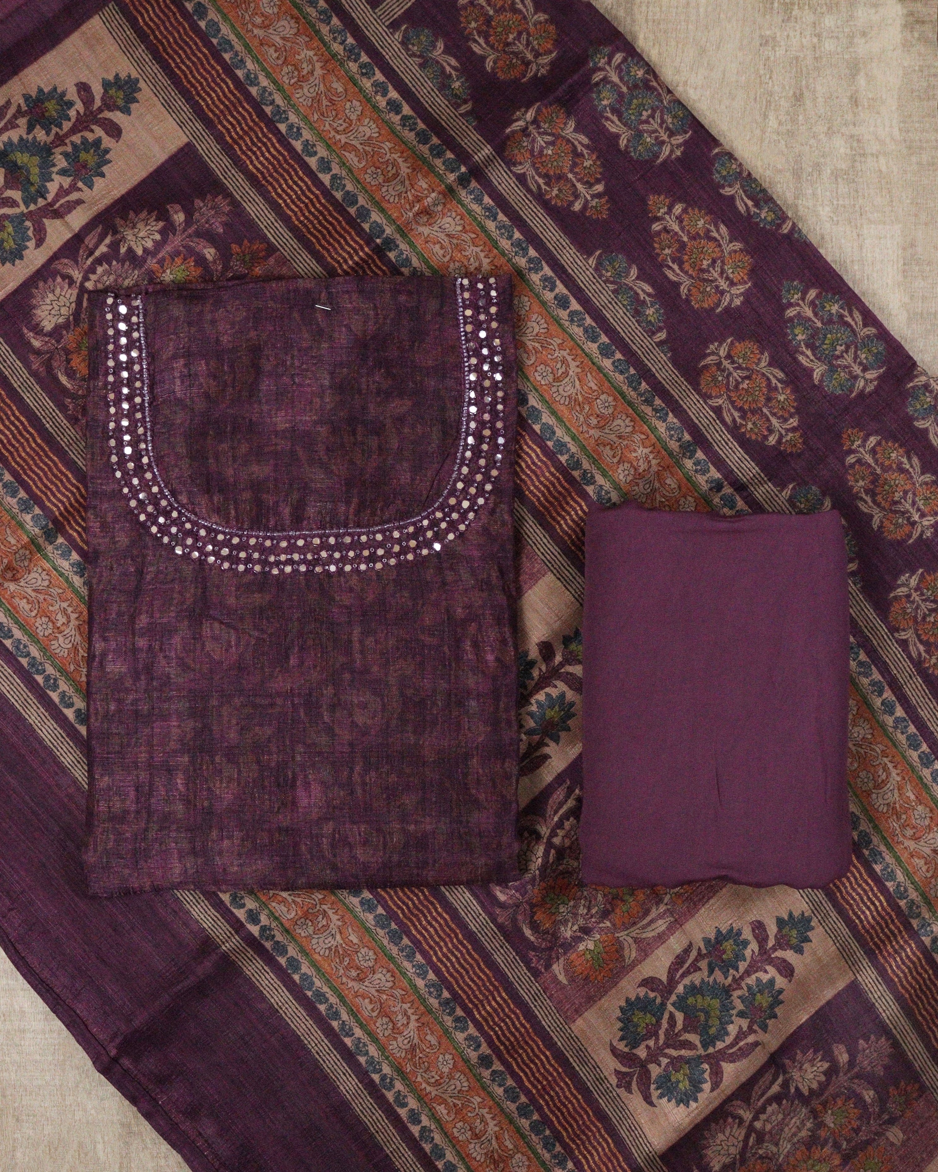 Load image into Gallery viewer, Semi Tussar Silk Unstitched Suit-00200