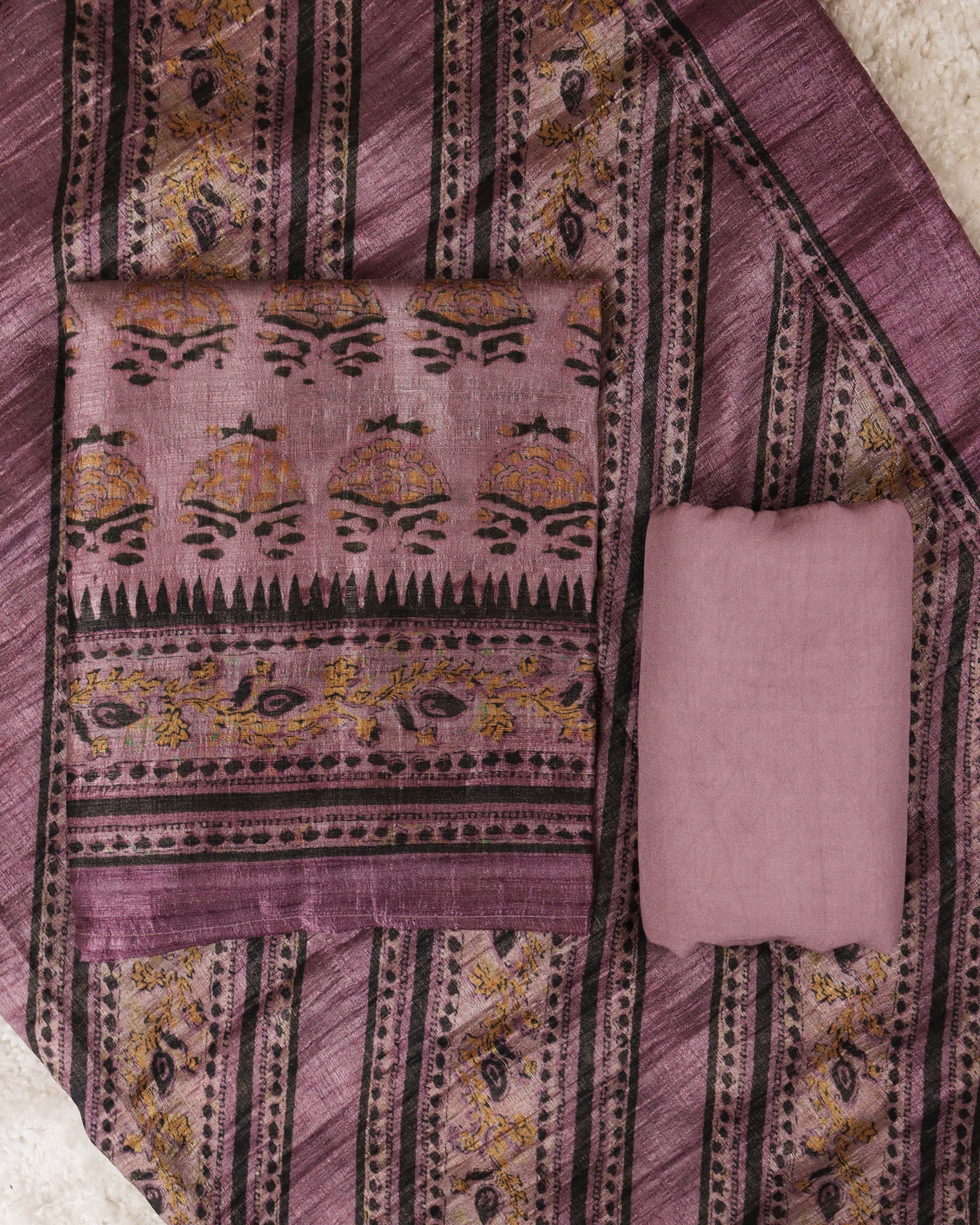 Load image into Gallery viewer, Semi Tussar Silk Unstitched Suit-0537