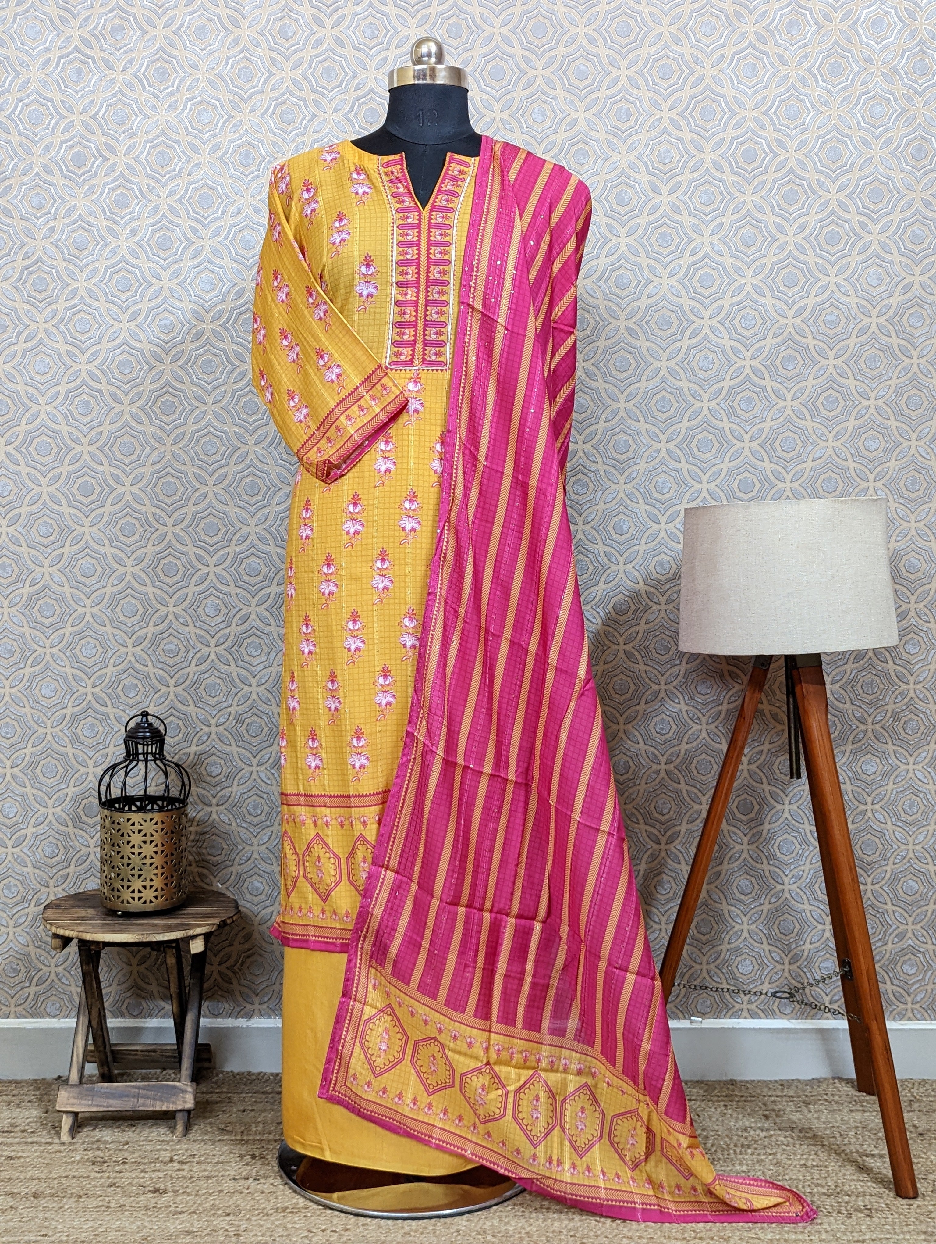 Load image into Gallery viewer, Muslin Silk Semi-Stitched Suit - 1945