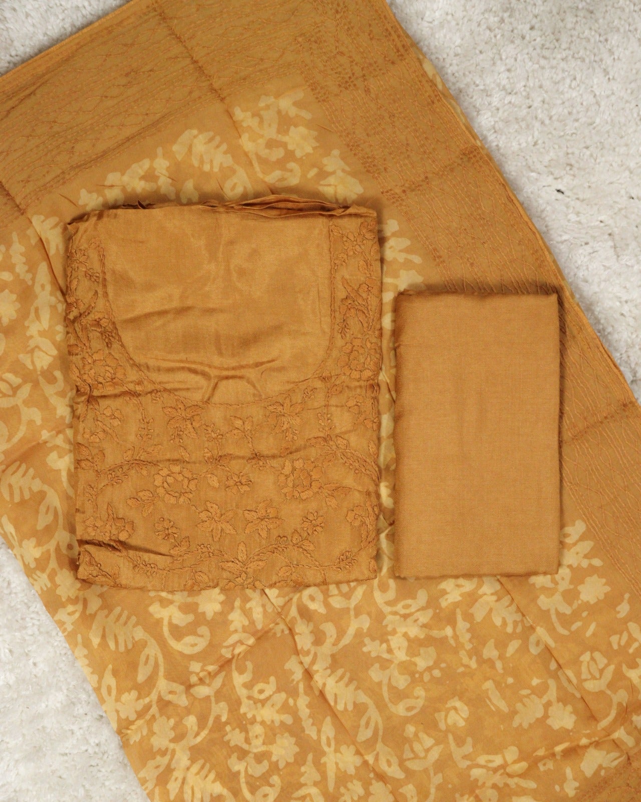 Load image into Gallery viewer, Uppada Silk Unstitched Suit-1291