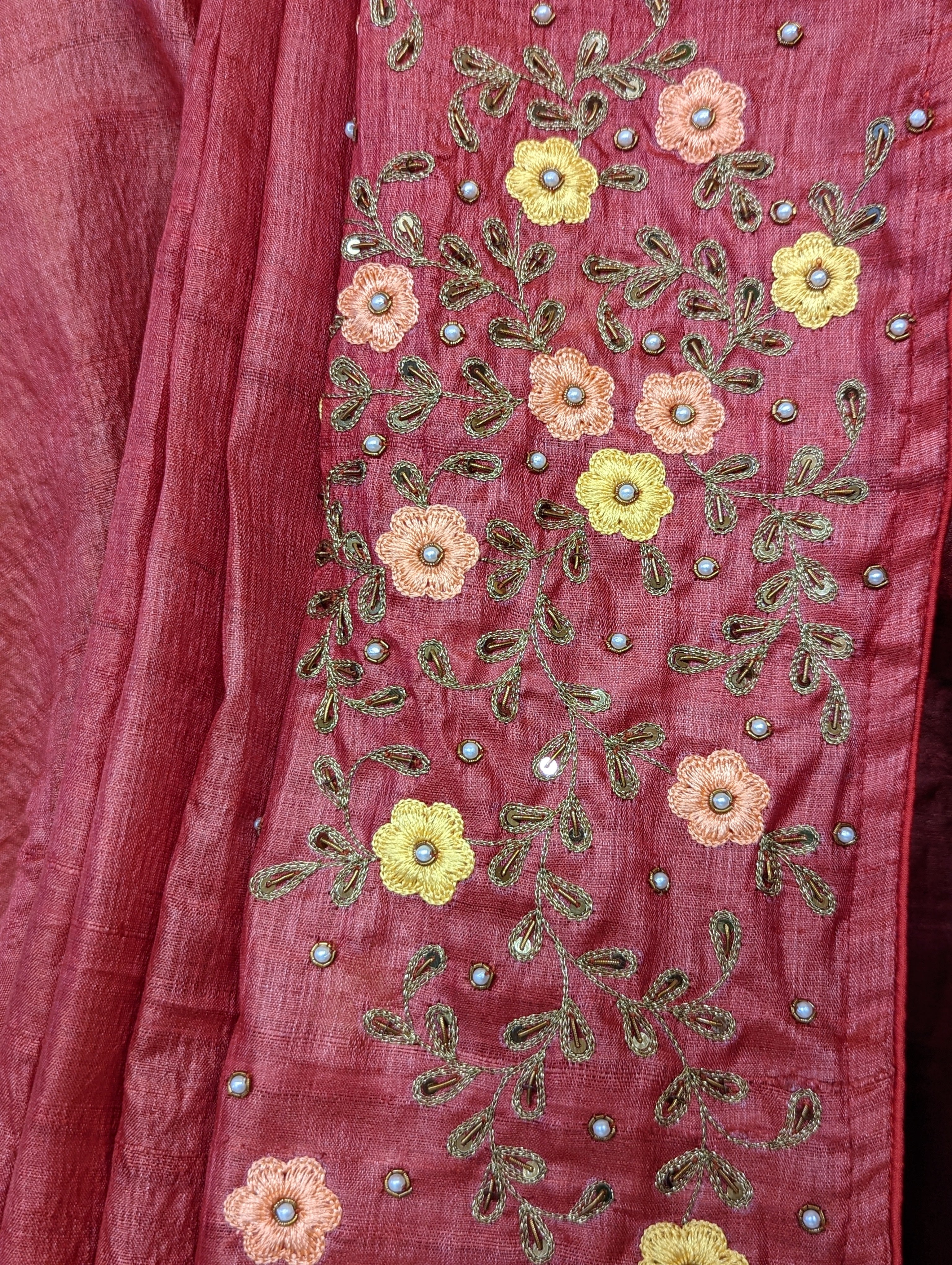 Load image into Gallery viewer, Brick Red Pure Tussar Silk Saree With Blouse