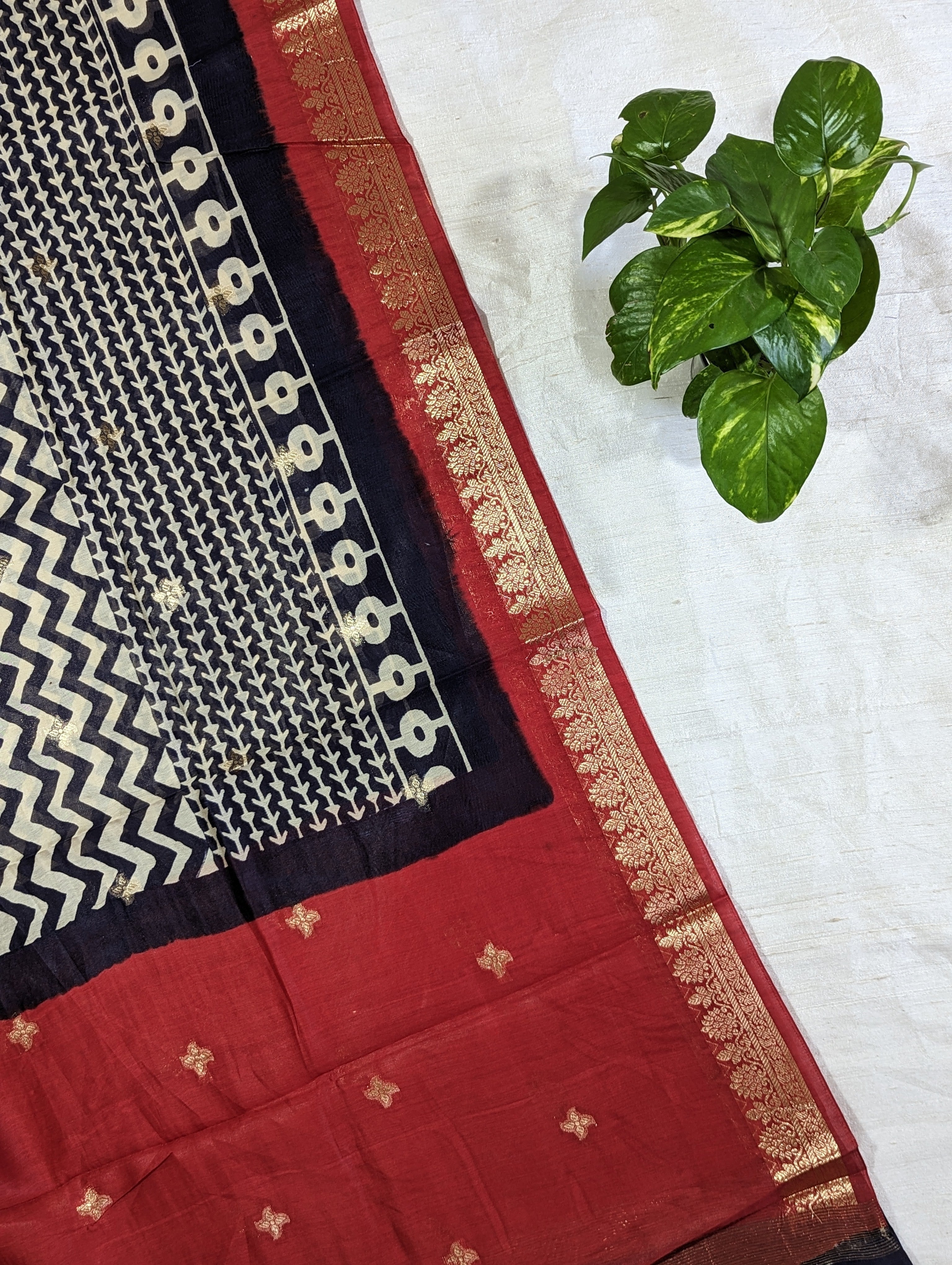 Load image into Gallery viewer, Midnight Blue And Crimson Pure Maheshwari Silk Unstitched Suit-3281