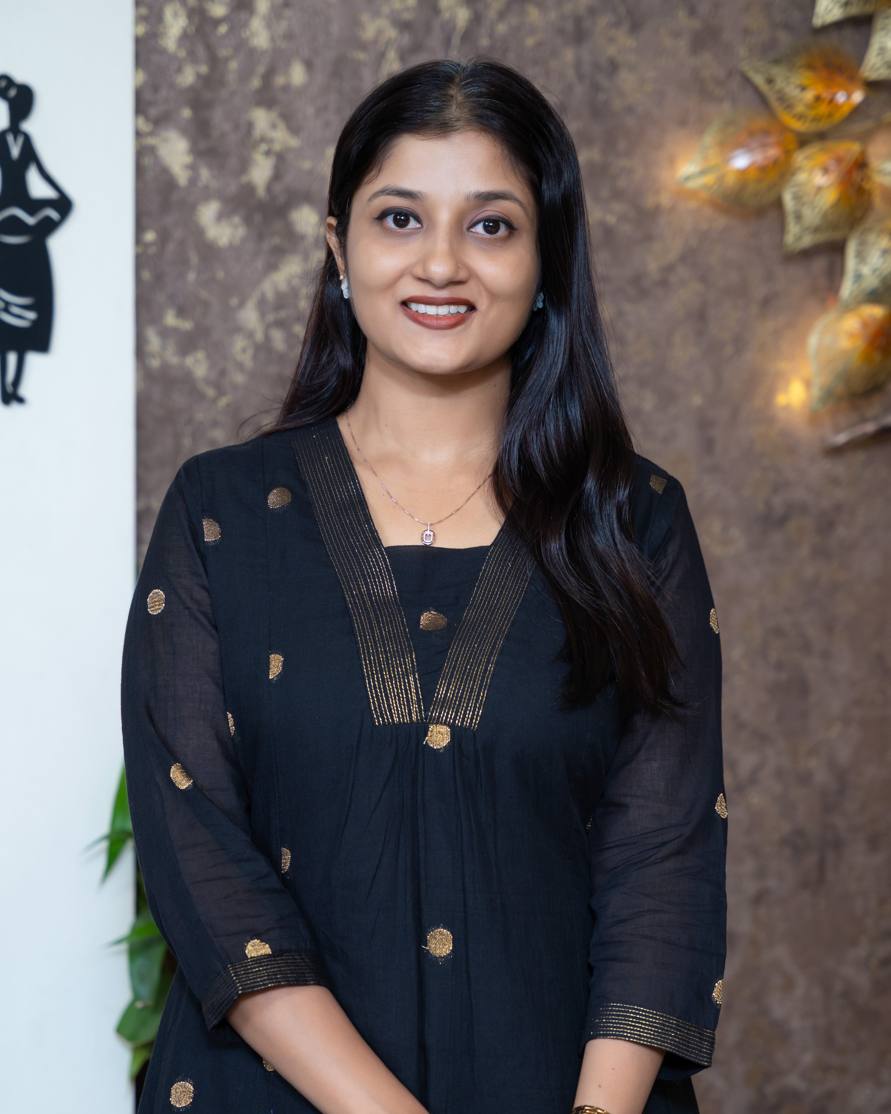 Load image into Gallery viewer, Mul Cotton Kurti-8549
