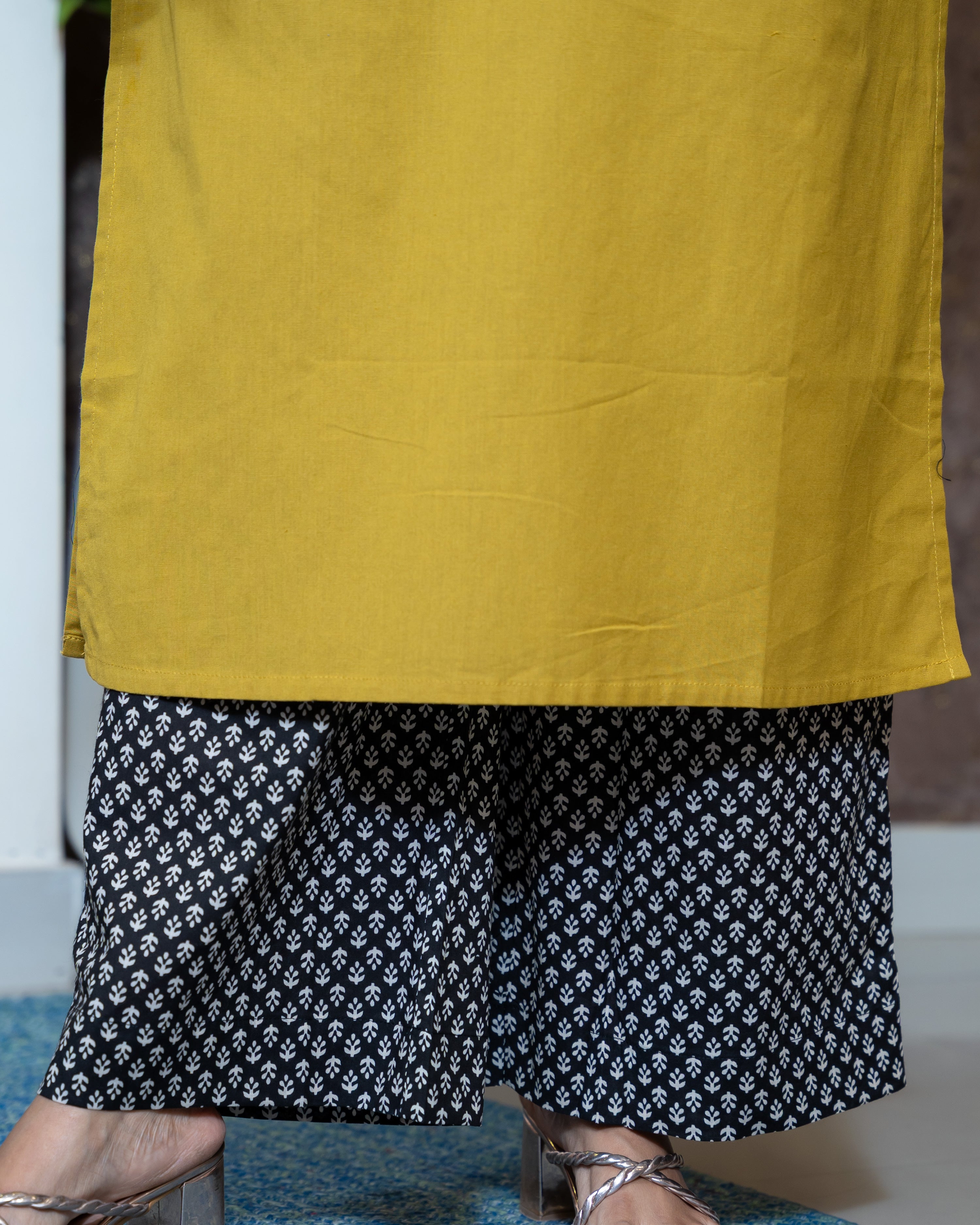 Load image into Gallery viewer, Cotton Co-Ord Set-
