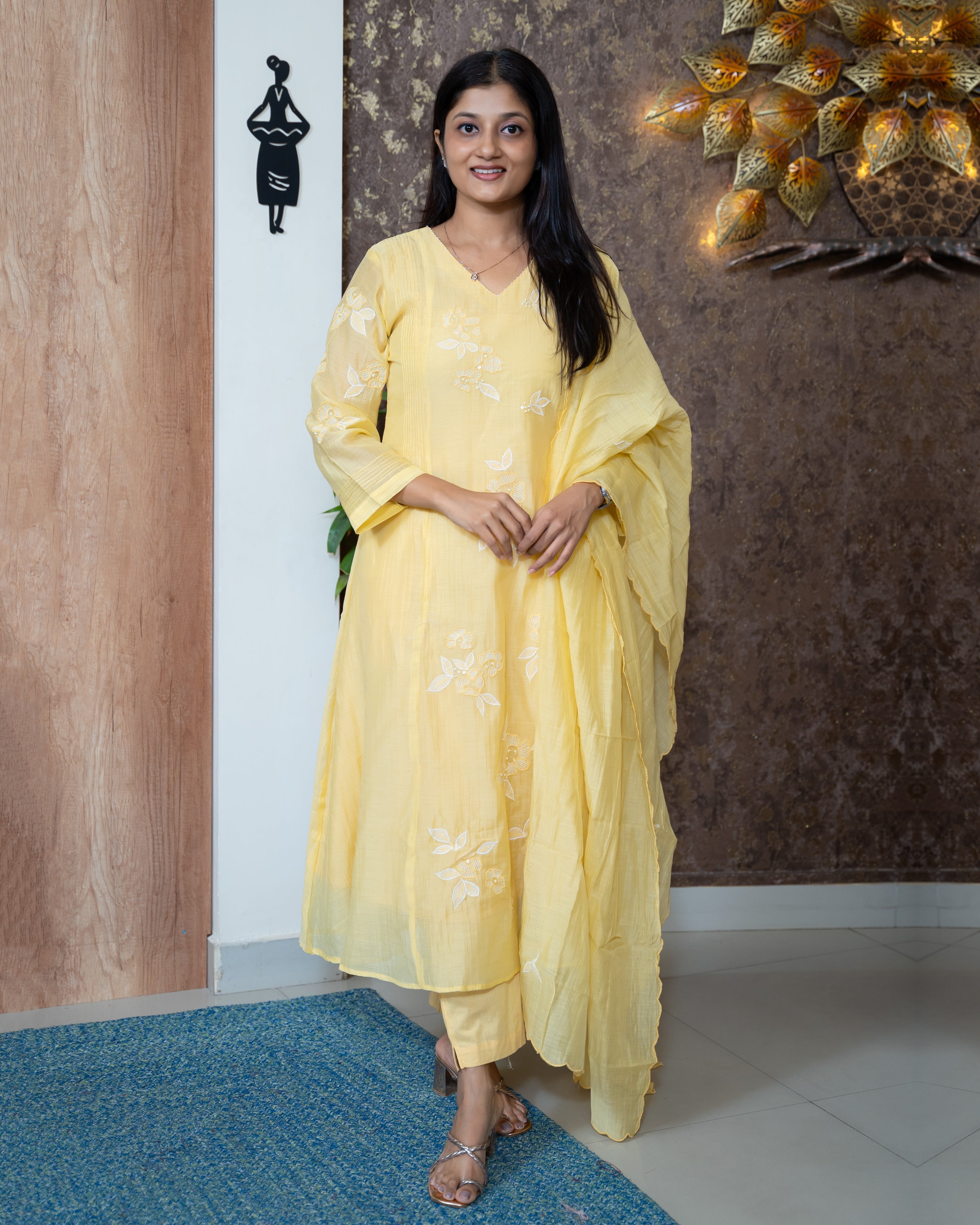 Load image into Gallery viewer, Mul Chanderi Suit-8564
