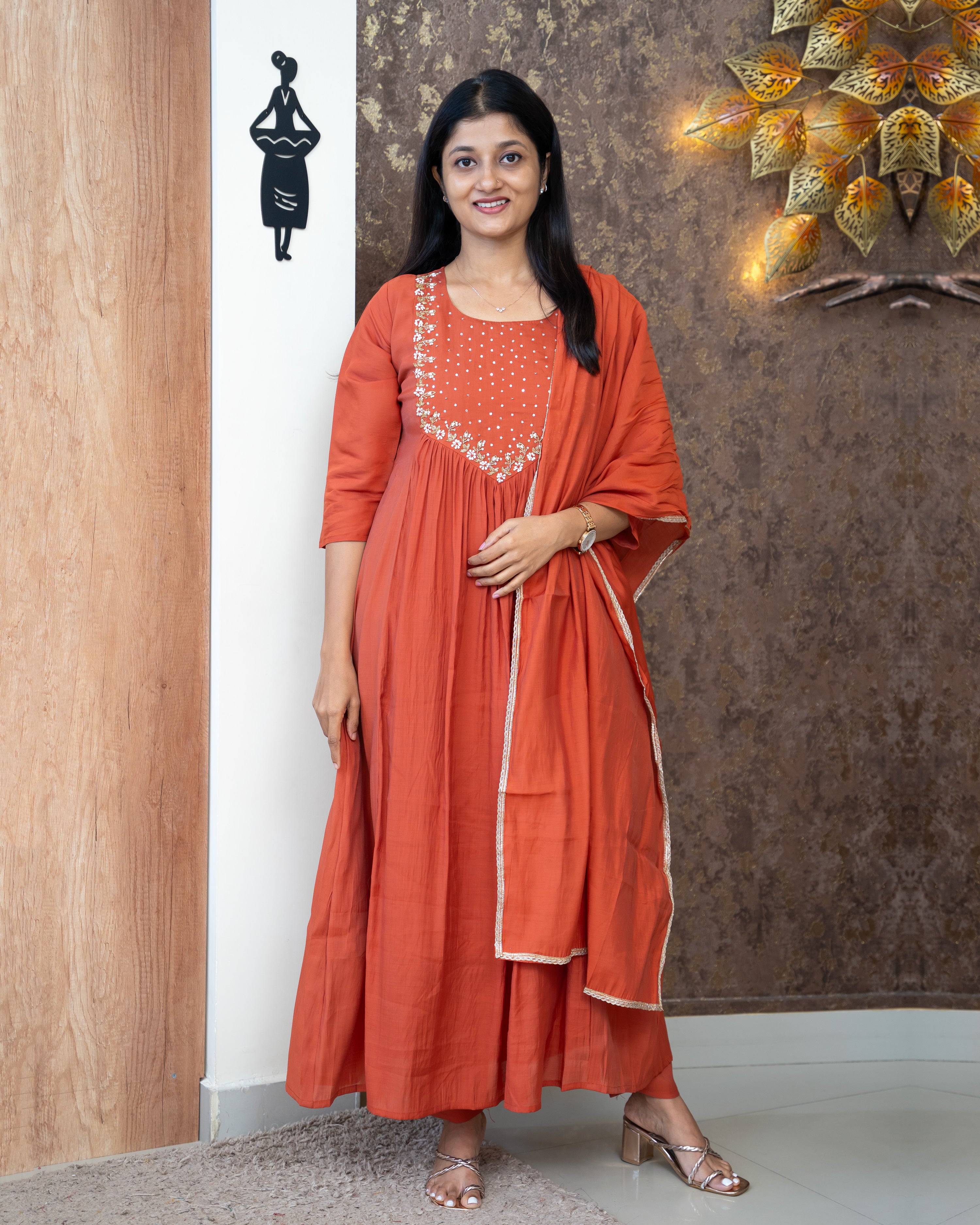 Load image into Gallery viewer, Mul Chanderi Suit-4359
