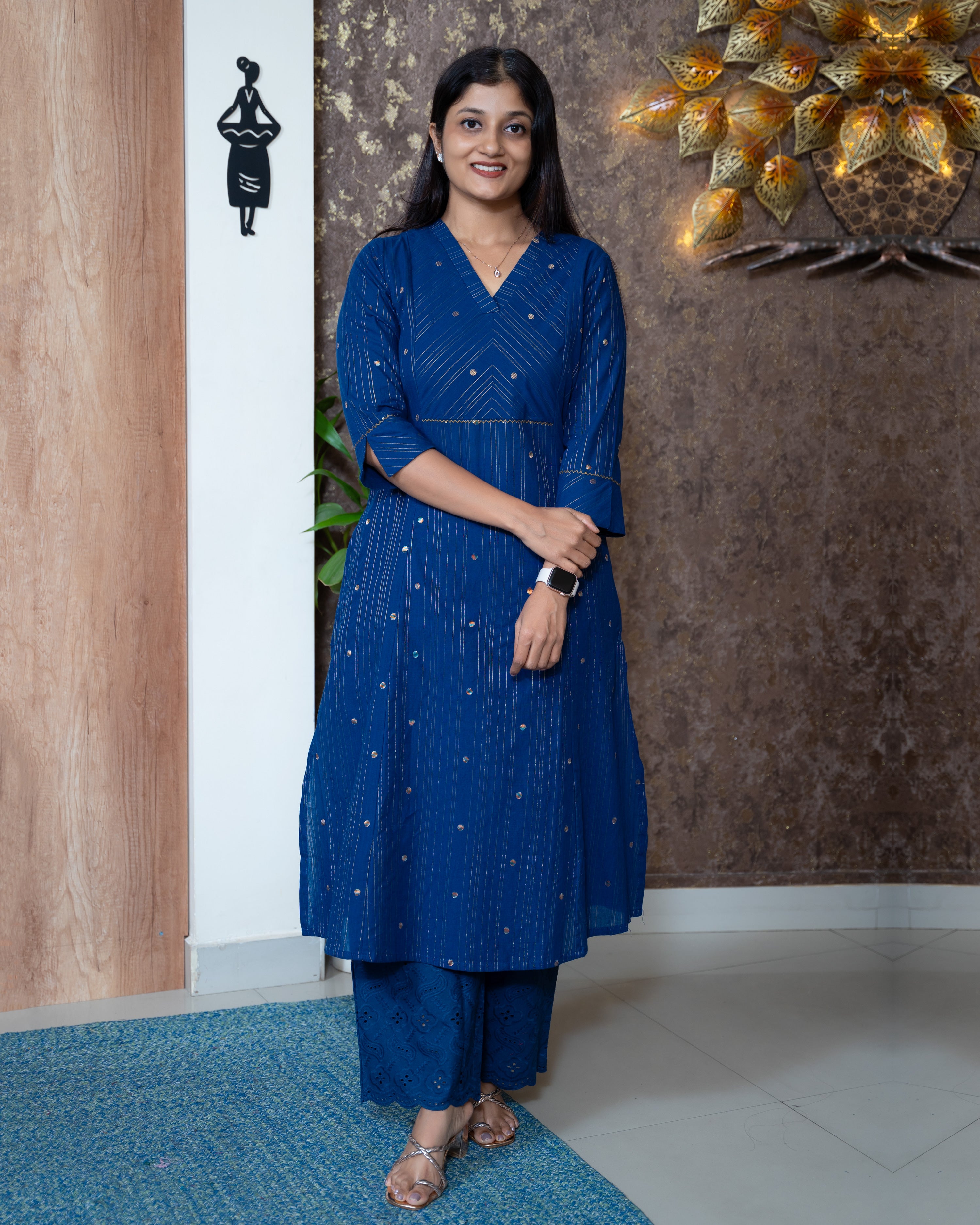 Load image into Gallery viewer, Cotton Kurti-8552
