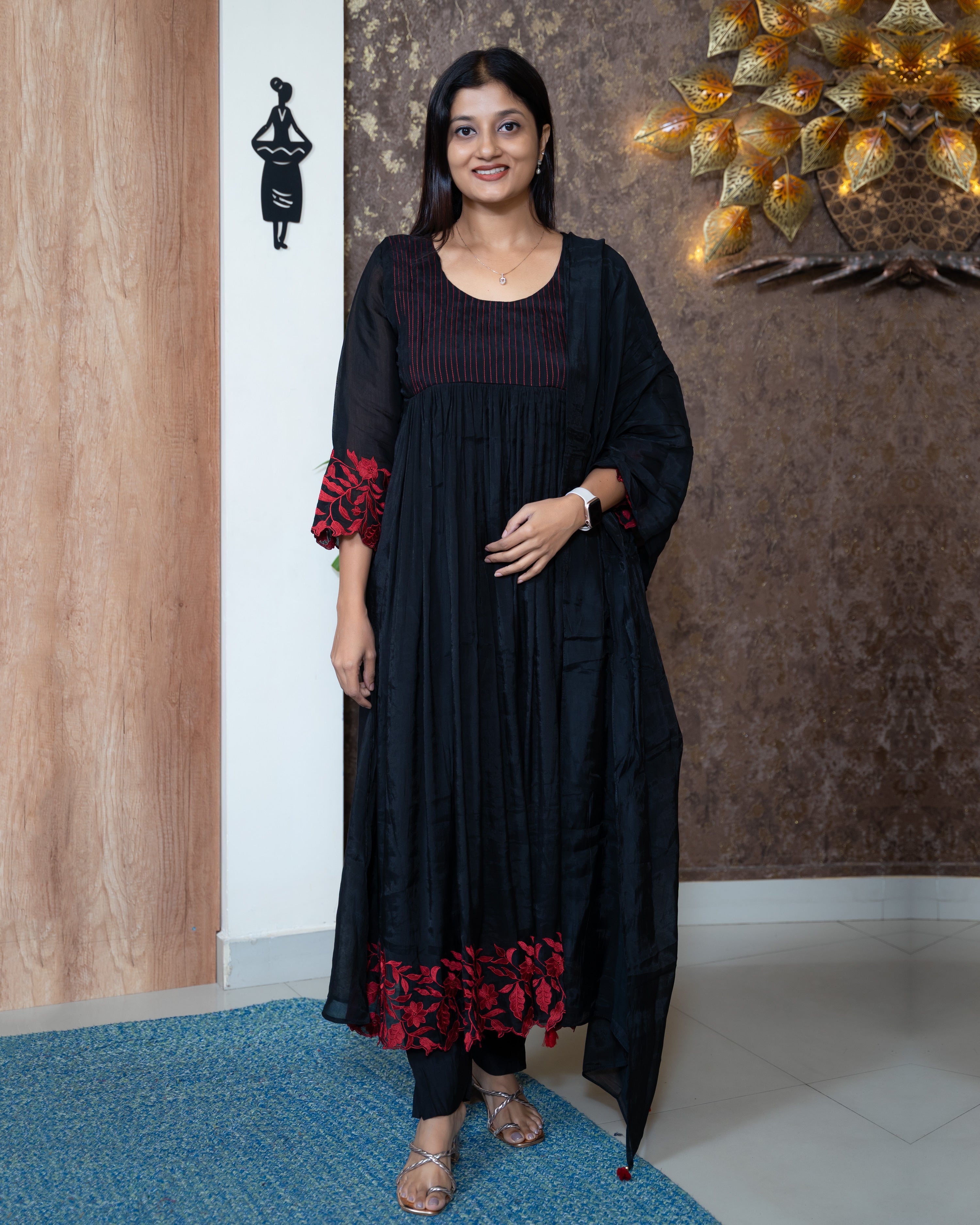 Load image into Gallery viewer, Mul Chanderi Suit-
