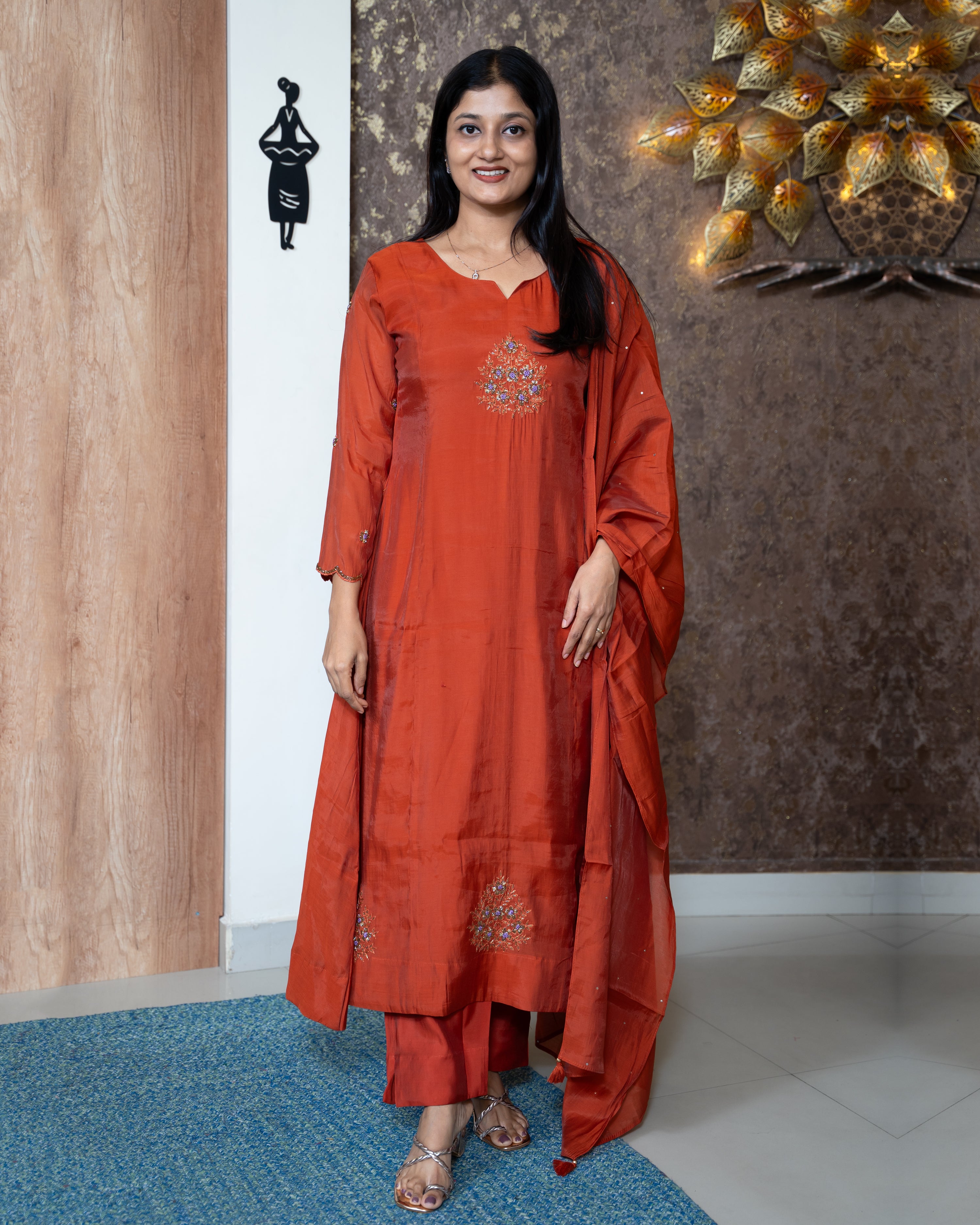 Load image into Gallery viewer, Mul Chanderi Suit-8686
