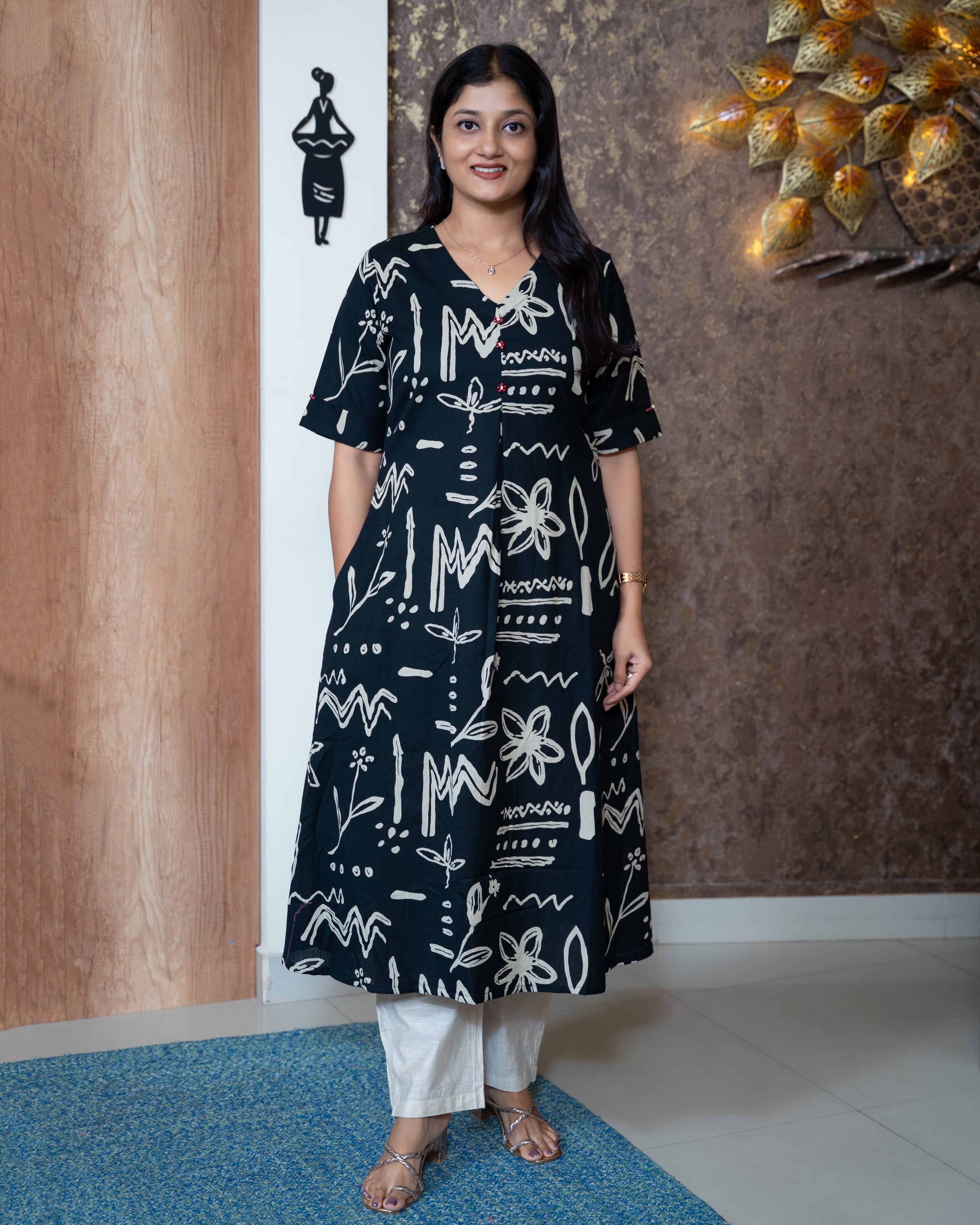 Load image into Gallery viewer, Cotton Kurti-8647
