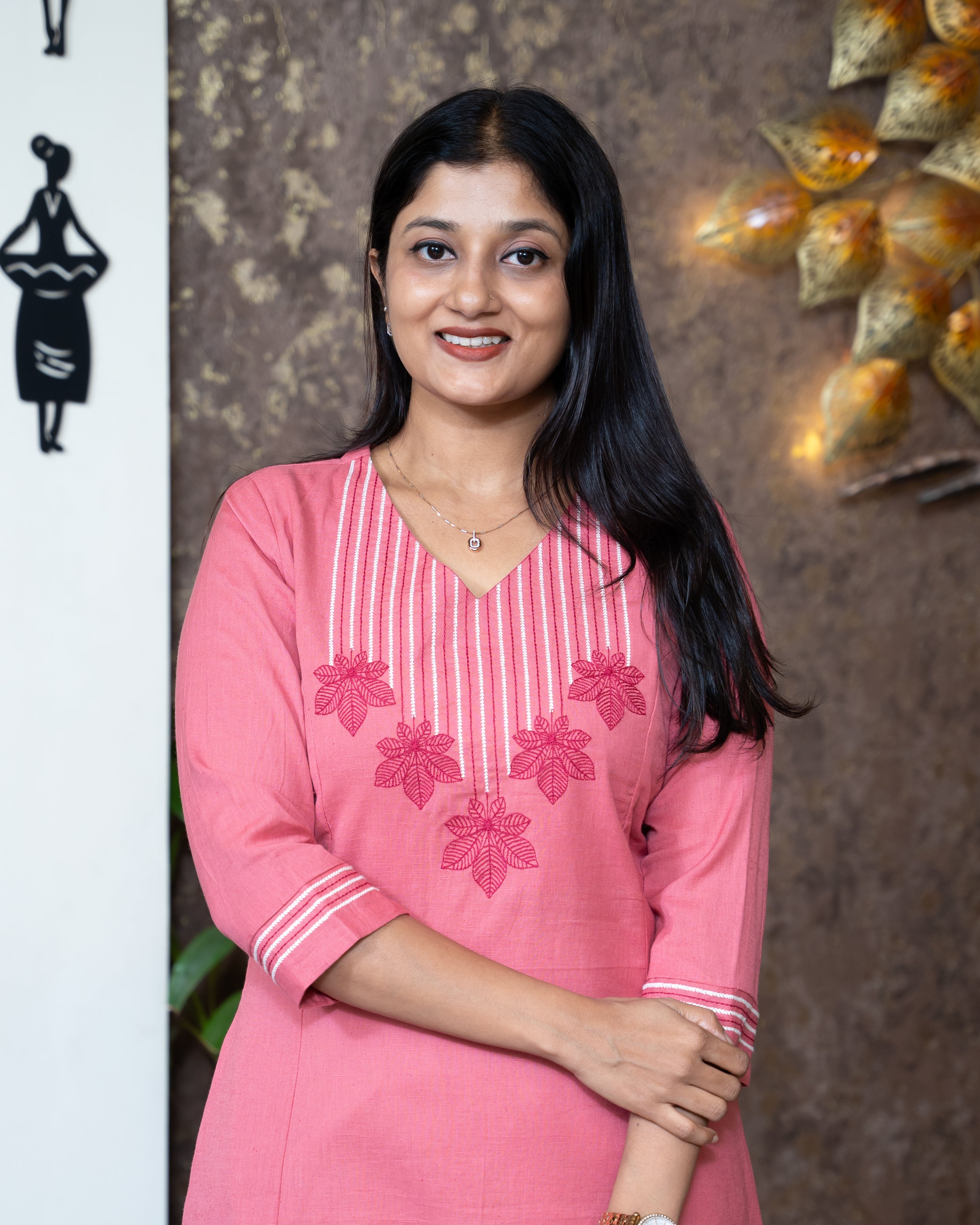 Load image into Gallery viewer, Cotton Kurti-8654
