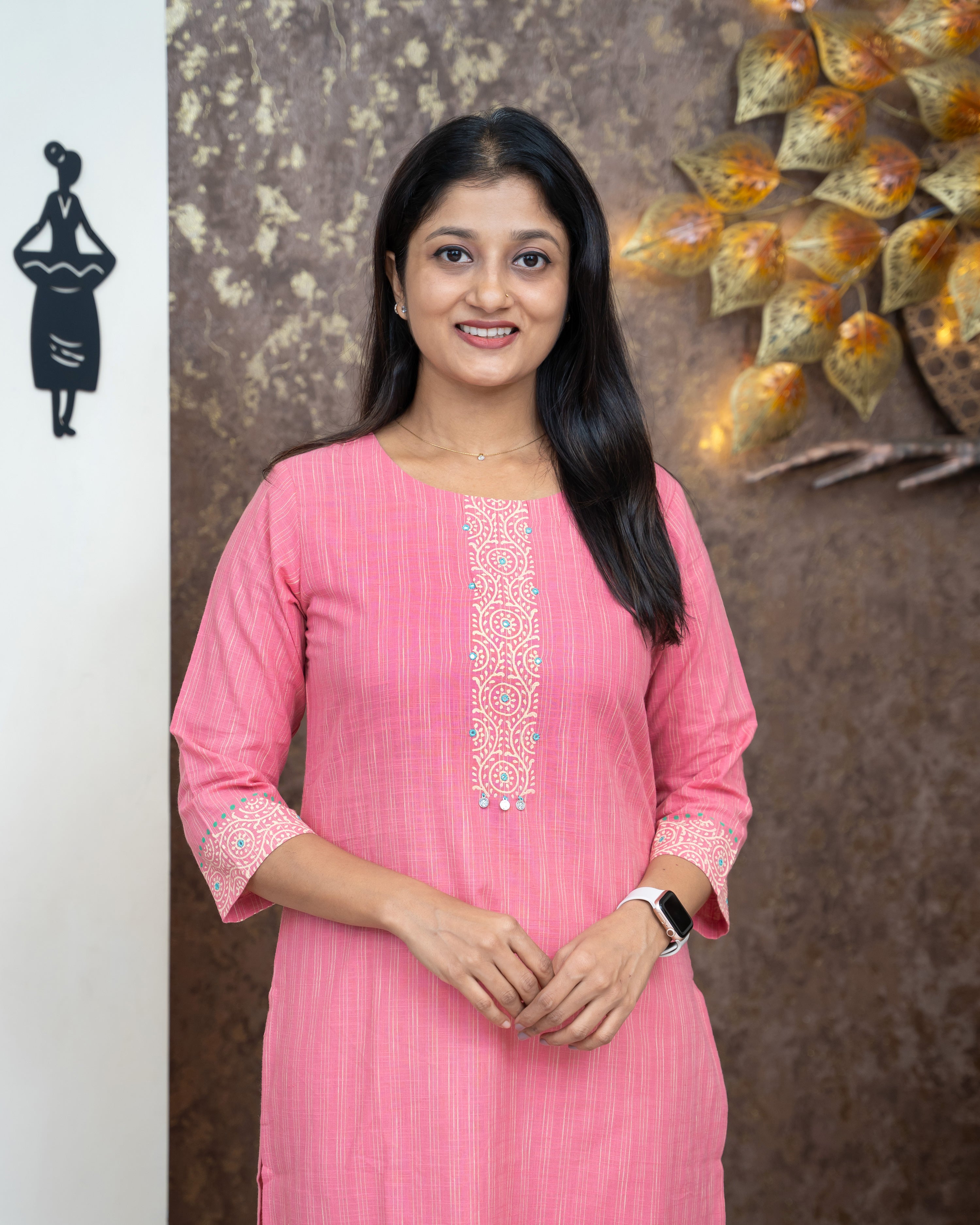 Load image into Gallery viewer, Cotton Kurti-4556
