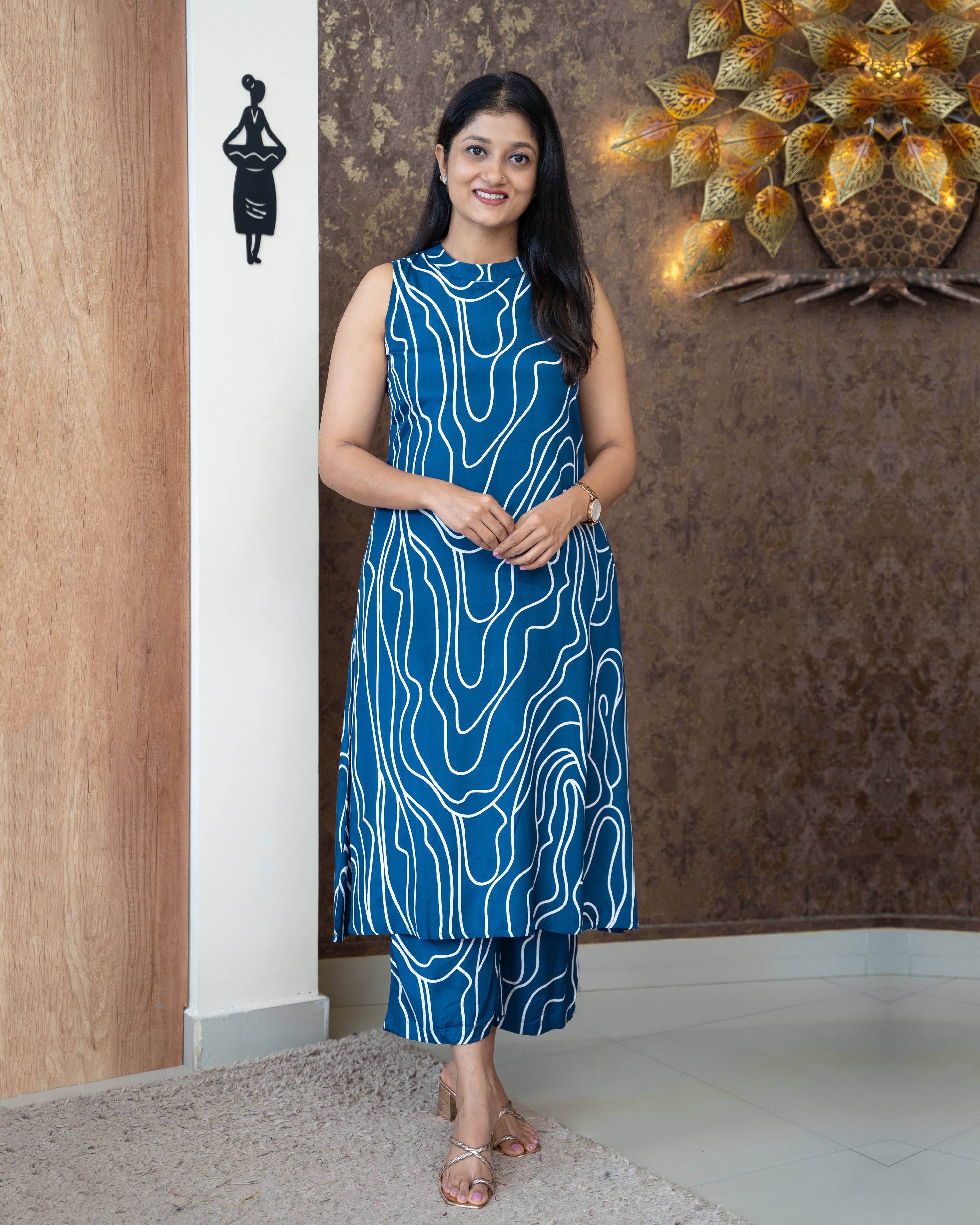 Load image into Gallery viewer, Muslin Silk Co-Ord Set-4638
