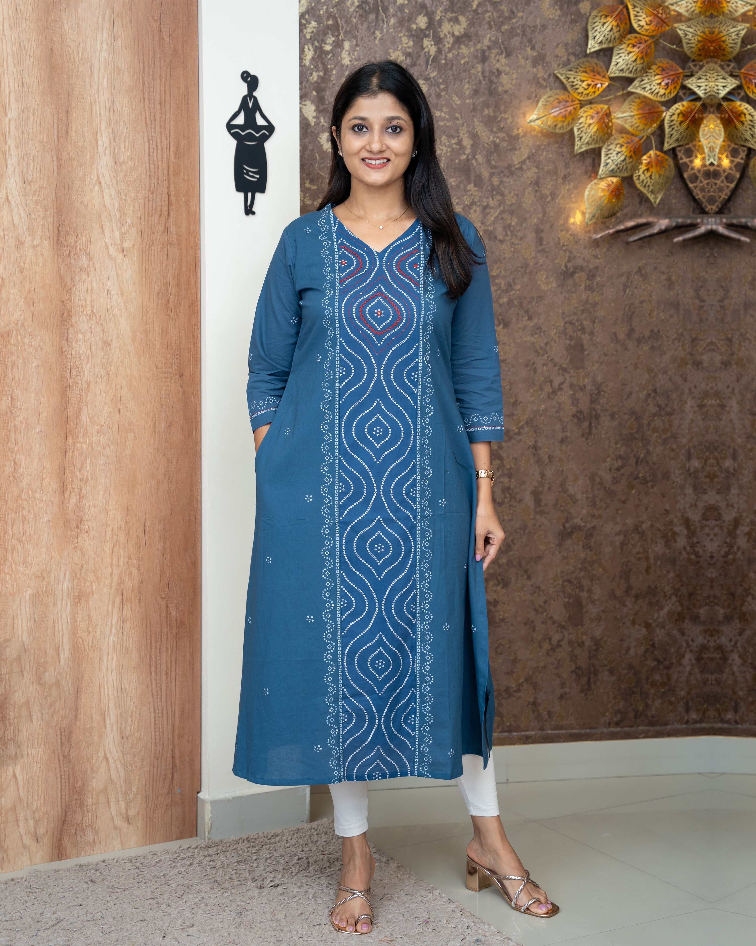 Load image into Gallery viewer, Pure Cotton Kurti-4674
