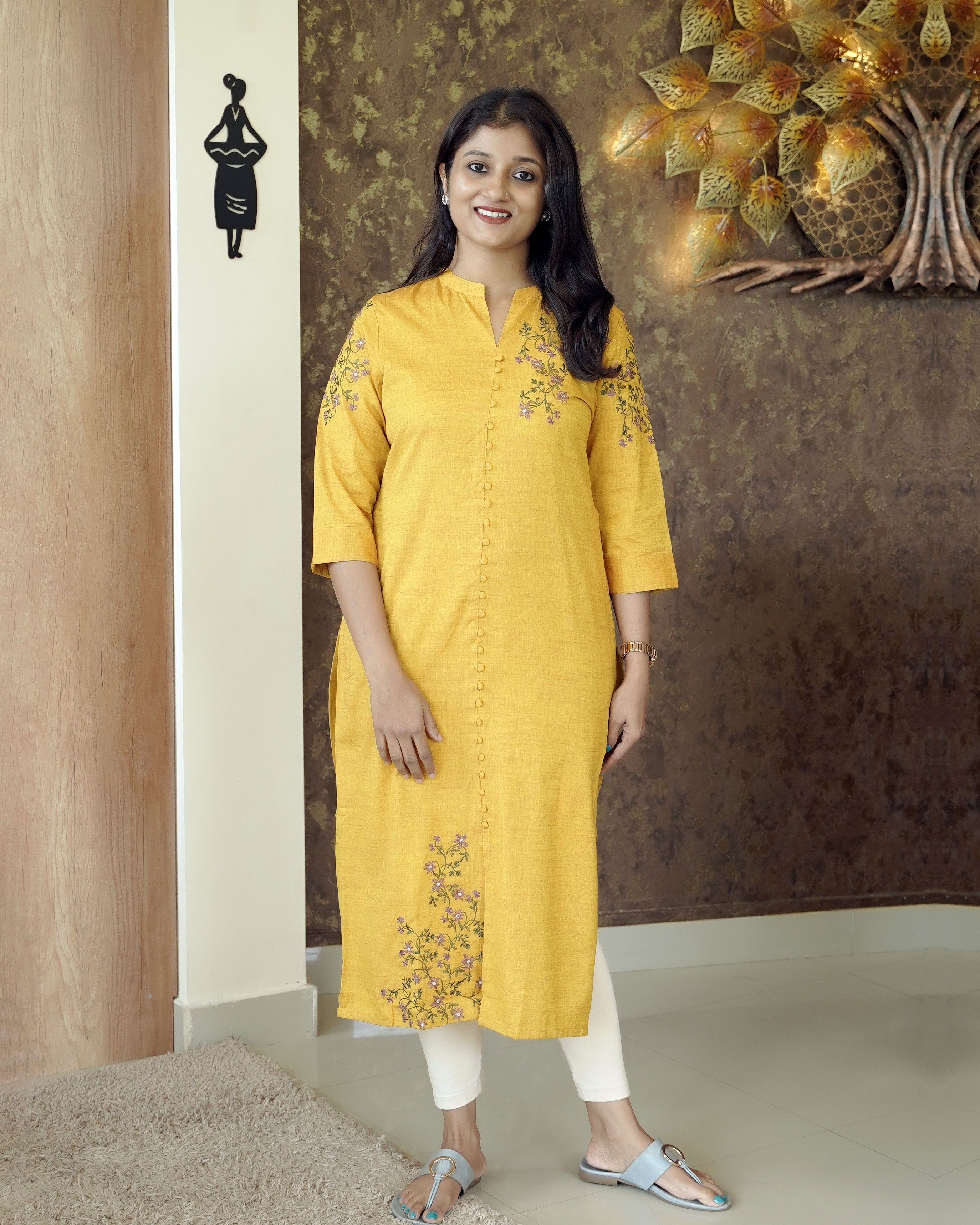 Load image into Gallery viewer, Pure Cotton Slitted Kurti-00242
