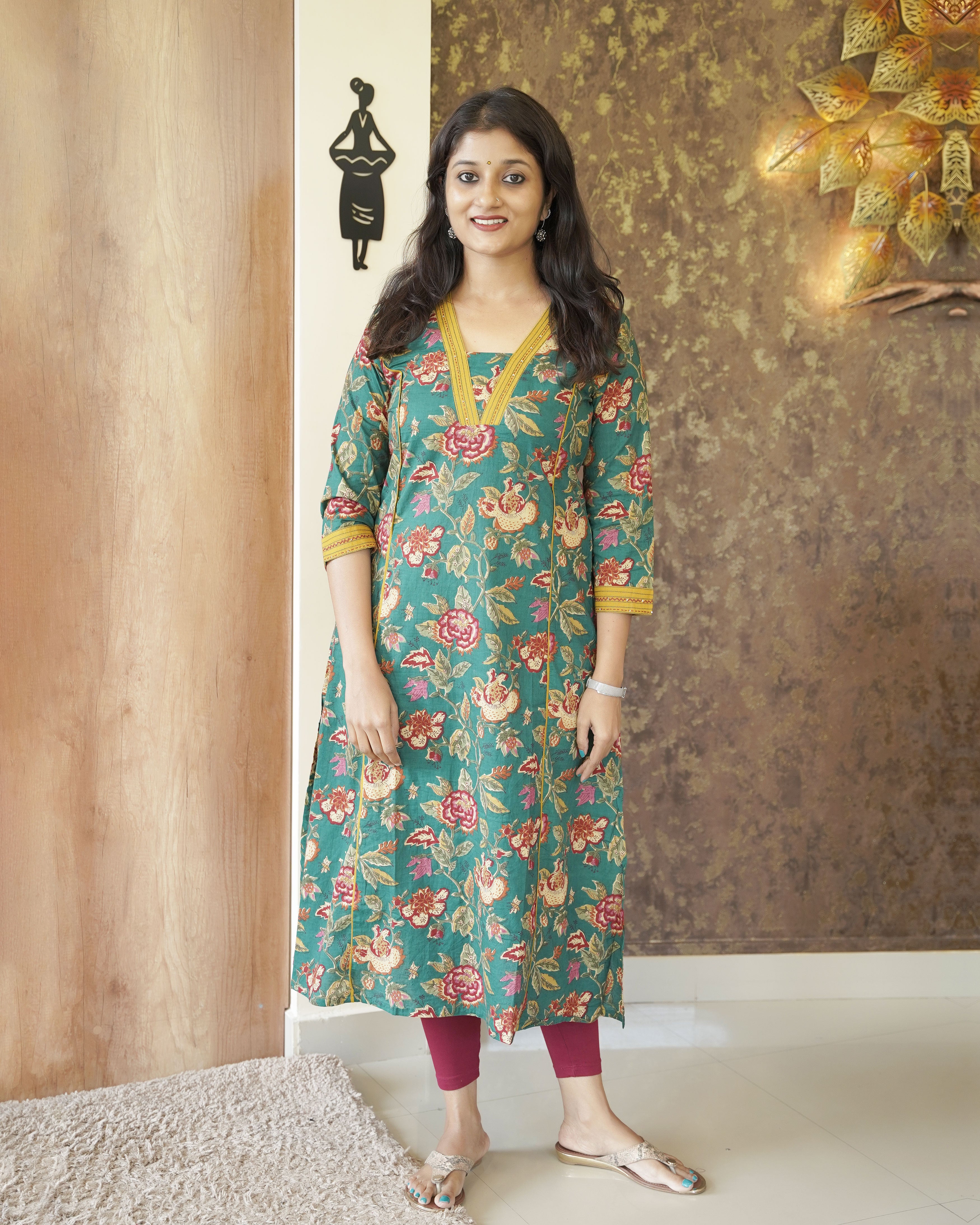 Load image into Gallery viewer, Printed Cotton A-Line Slitted Kurti-0329
