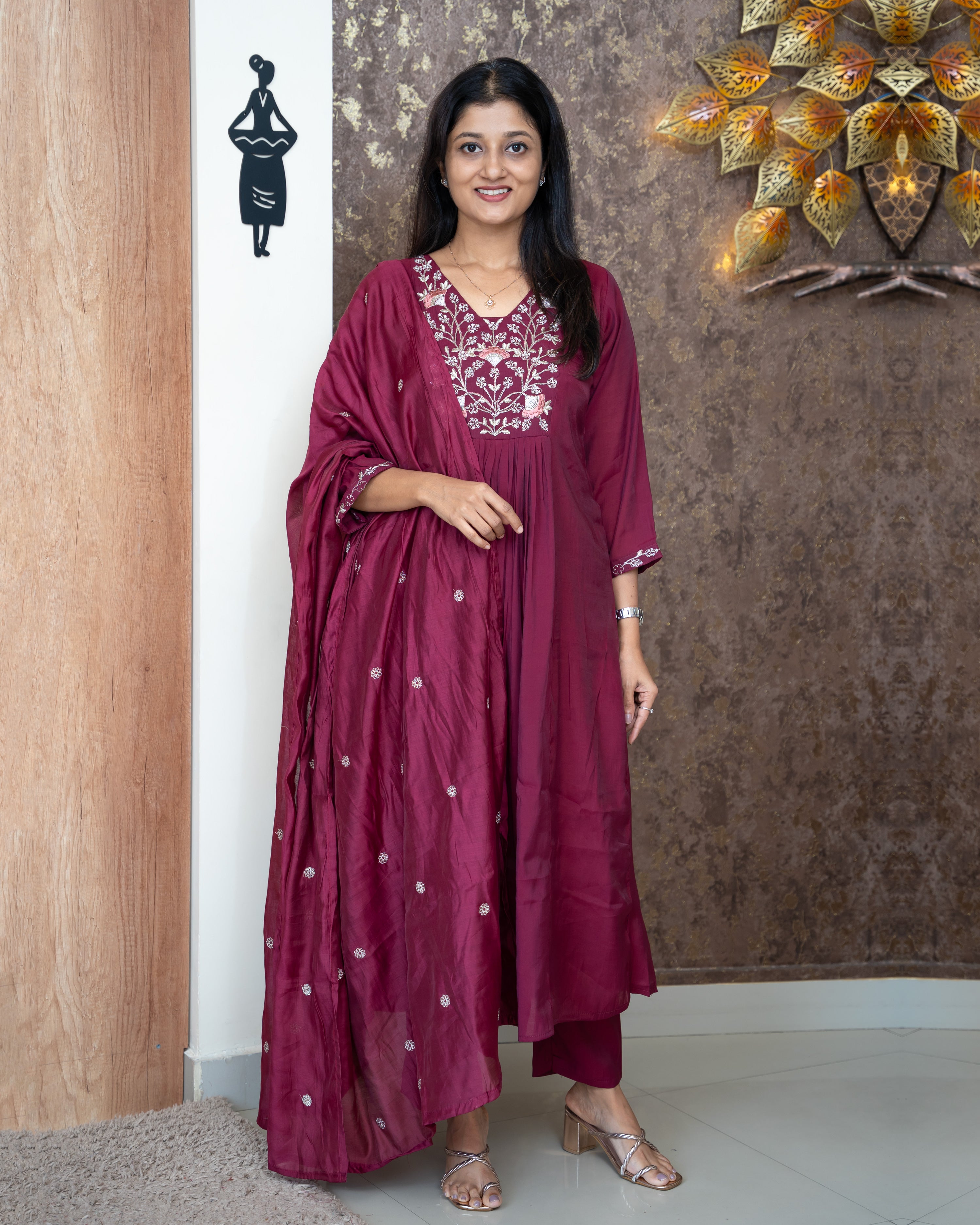 Load image into Gallery viewer, Mul Chanderi Suit-5127
