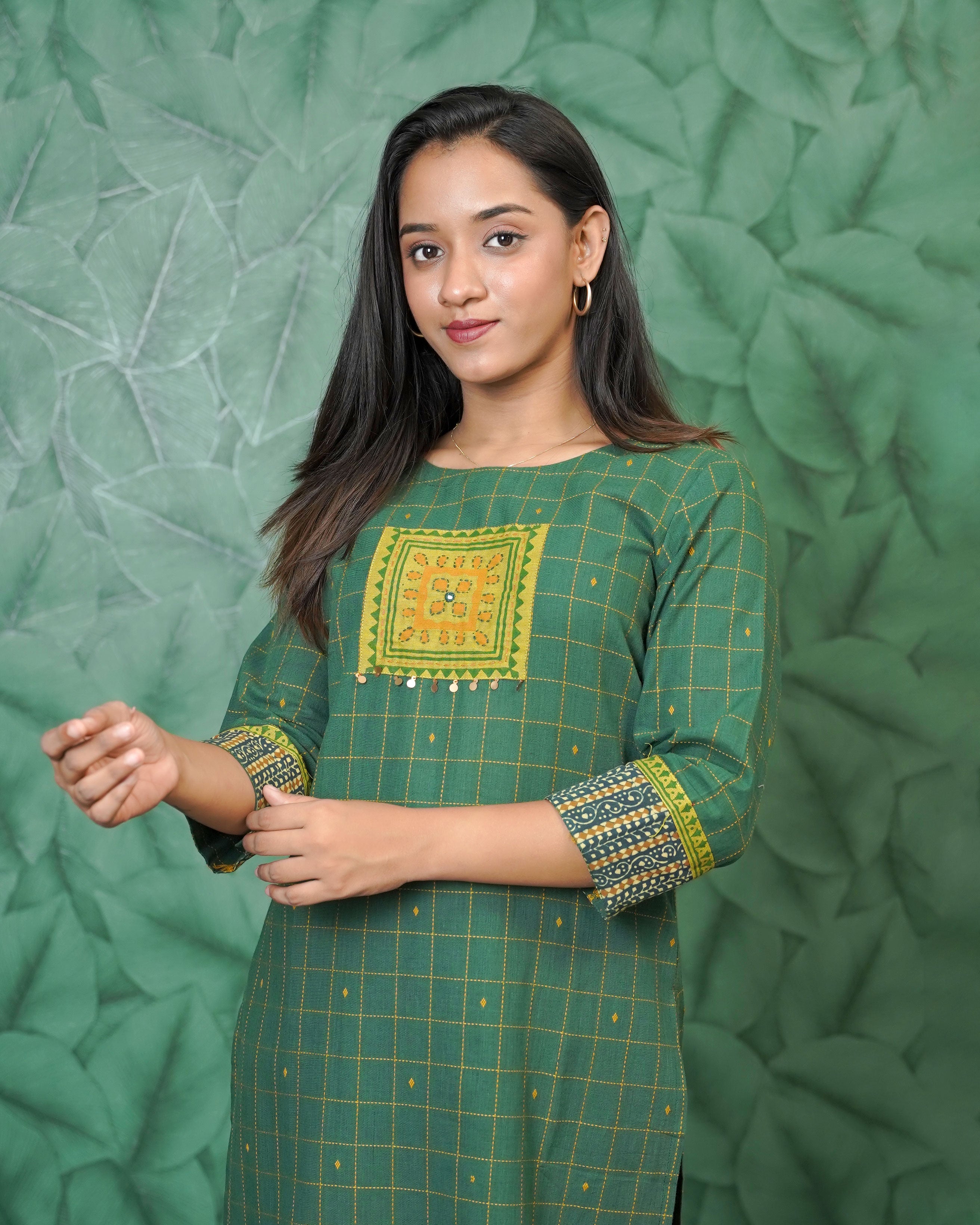 Load image into Gallery viewer, Pure Cotton Slitted Kurti - 0334
