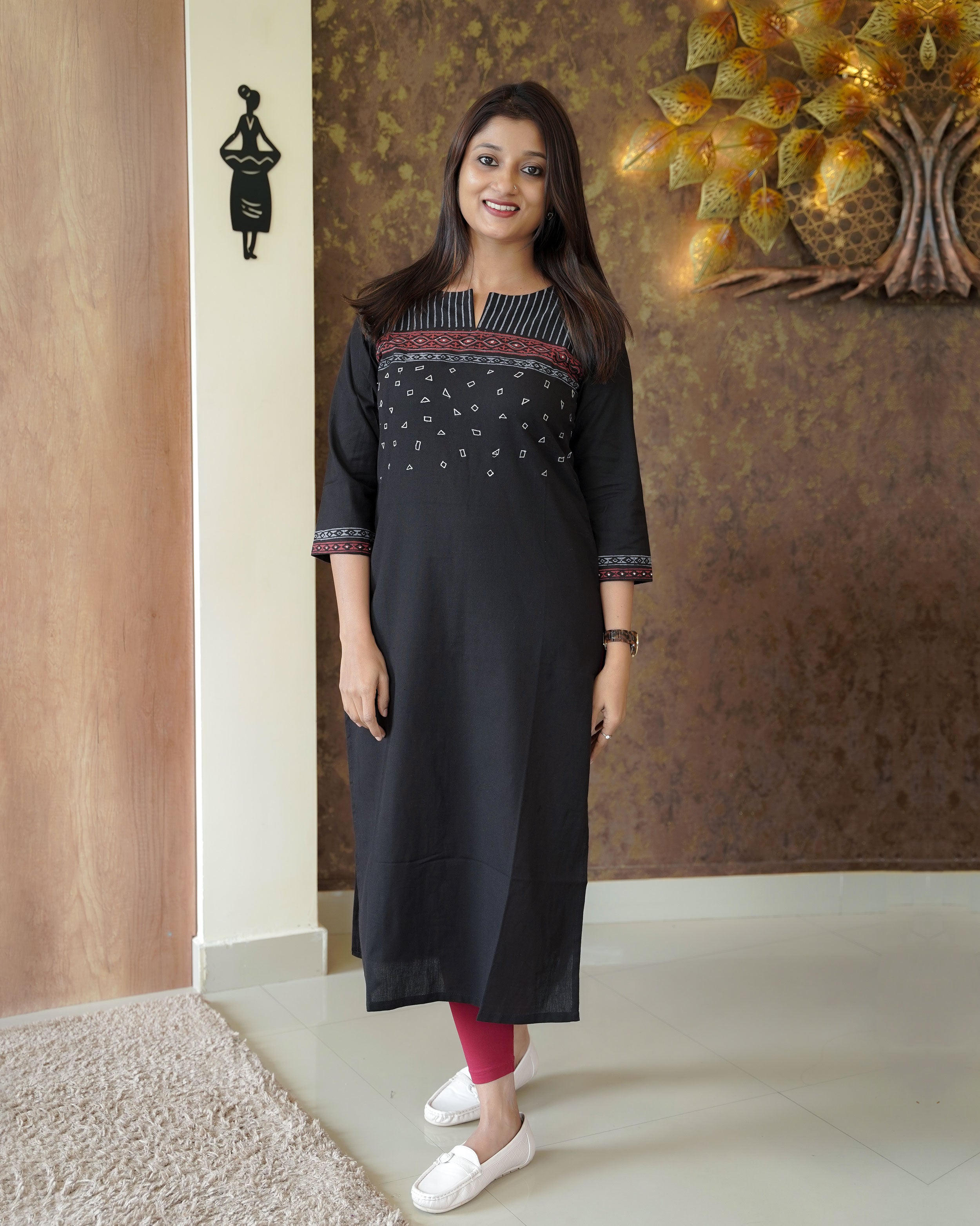 Load image into Gallery viewer, Pure Cotton Slitted Kurti -0410
