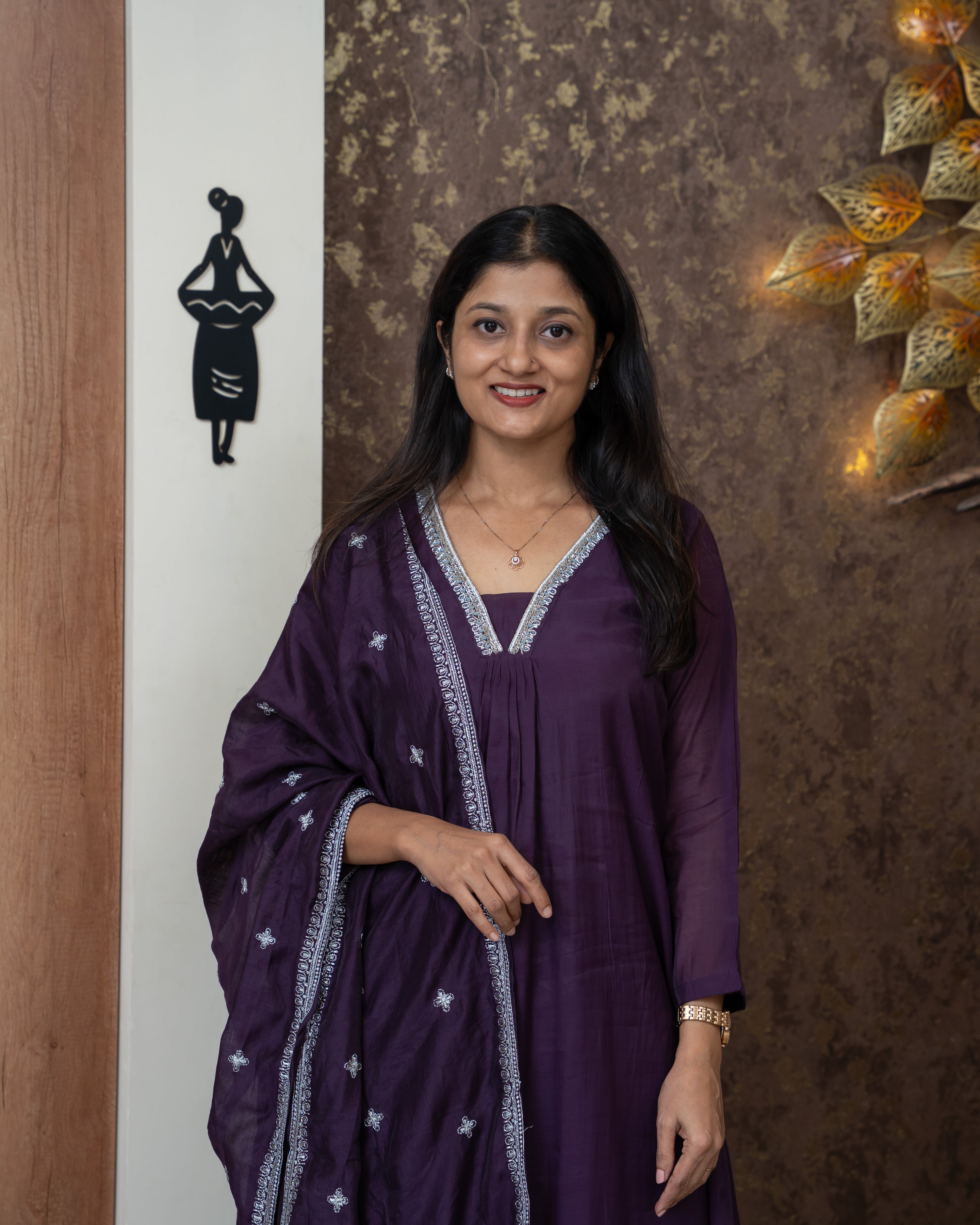 Load image into Gallery viewer, Mul Chanderi Suit-5185
