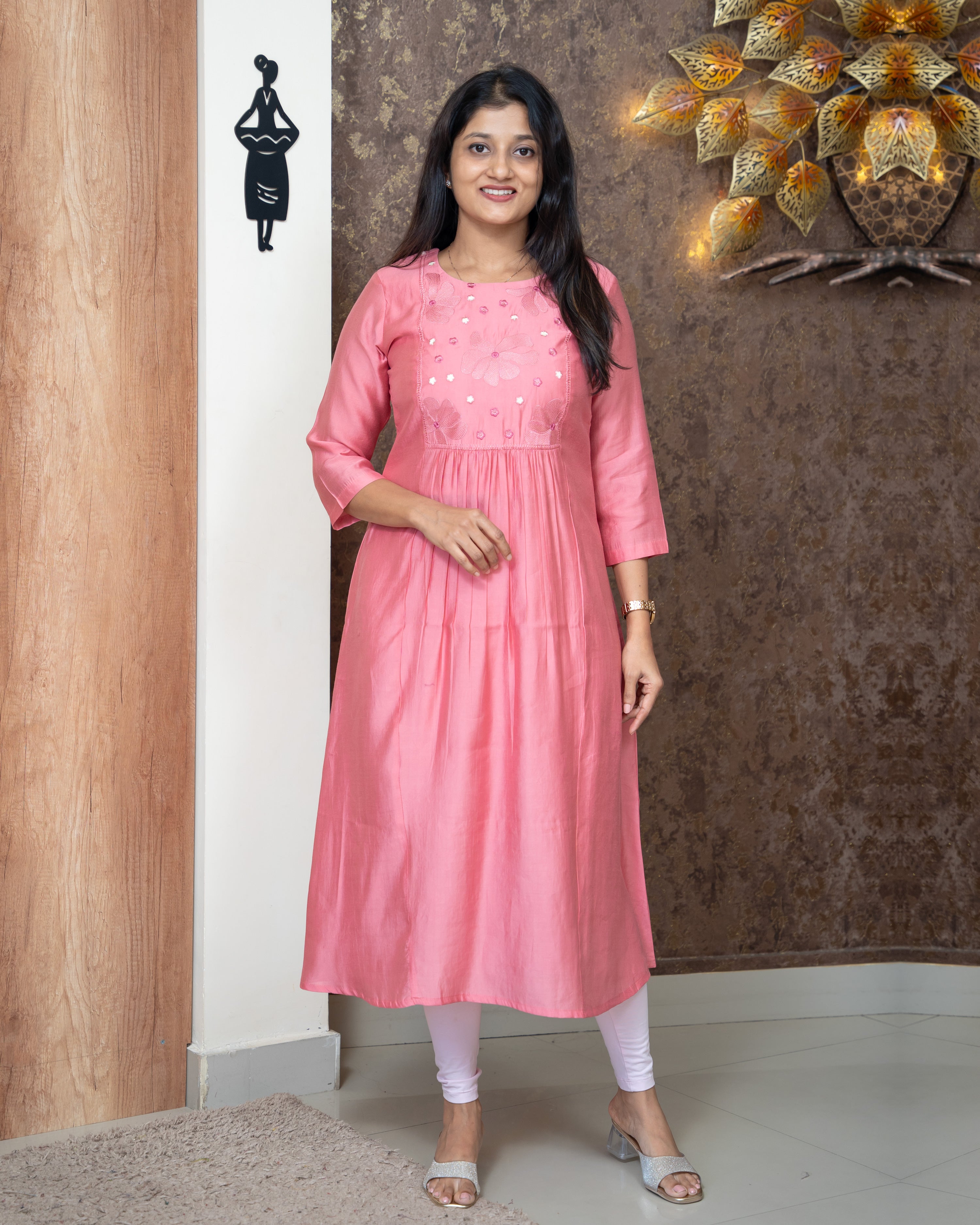 Load image into Gallery viewer, Mul Chanderi Kurti-5315
