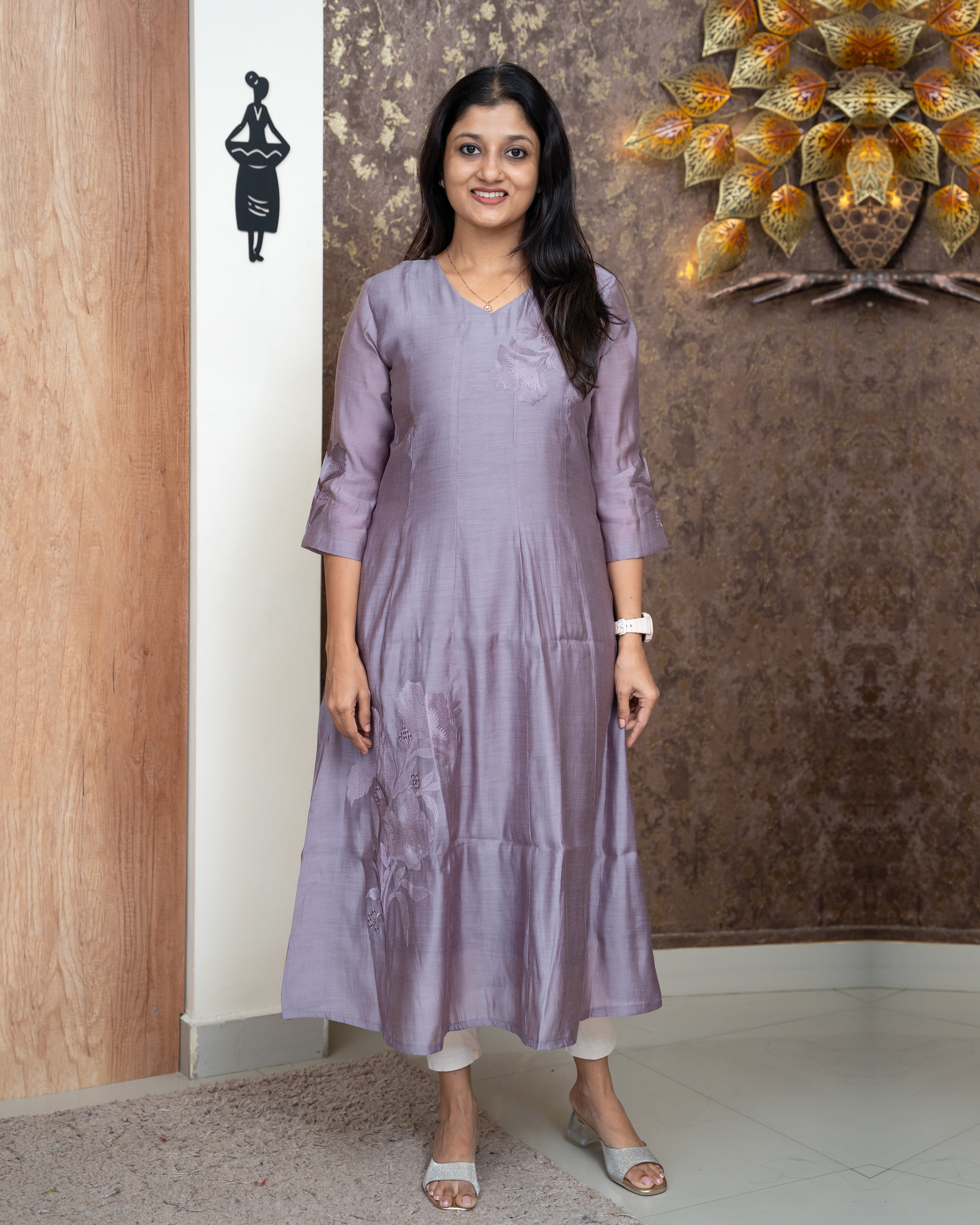 Load image into Gallery viewer, Mul Chanderi Kurti-5345
