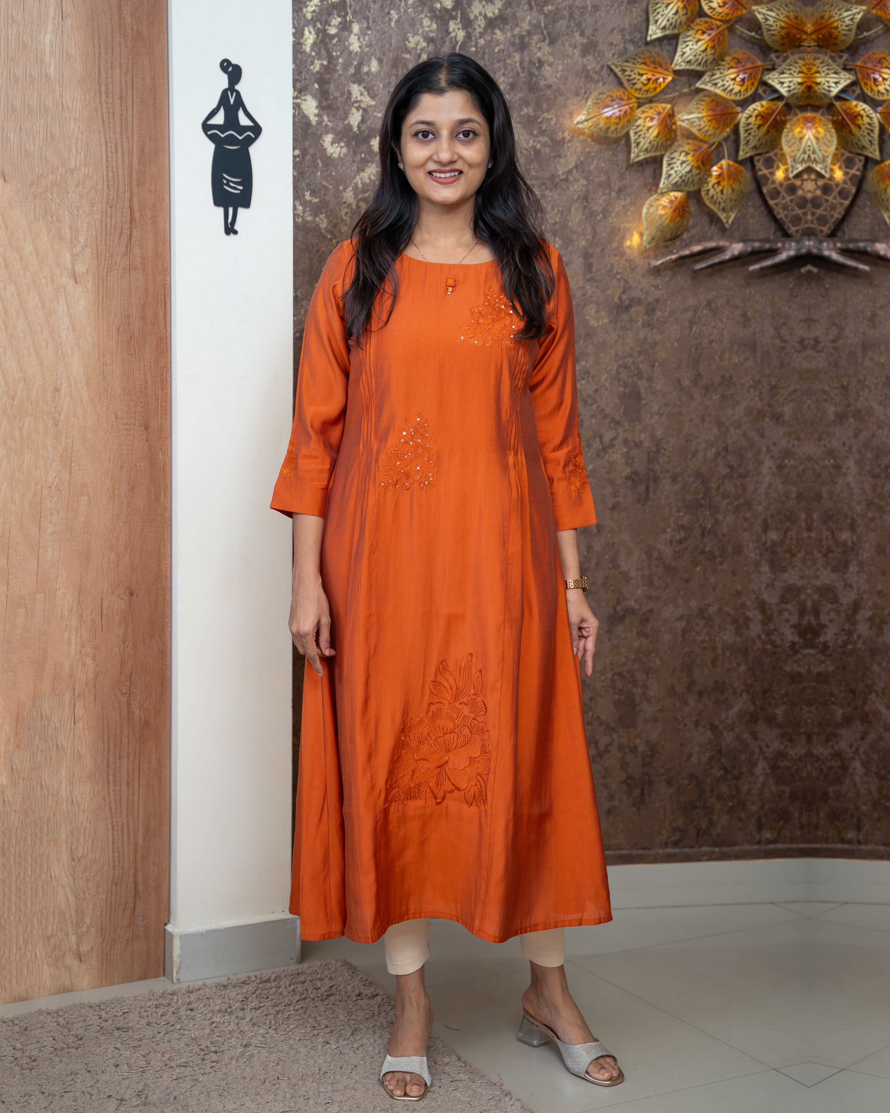 Load image into Gallery viewer, Mul Chanderi Kurti-5336
