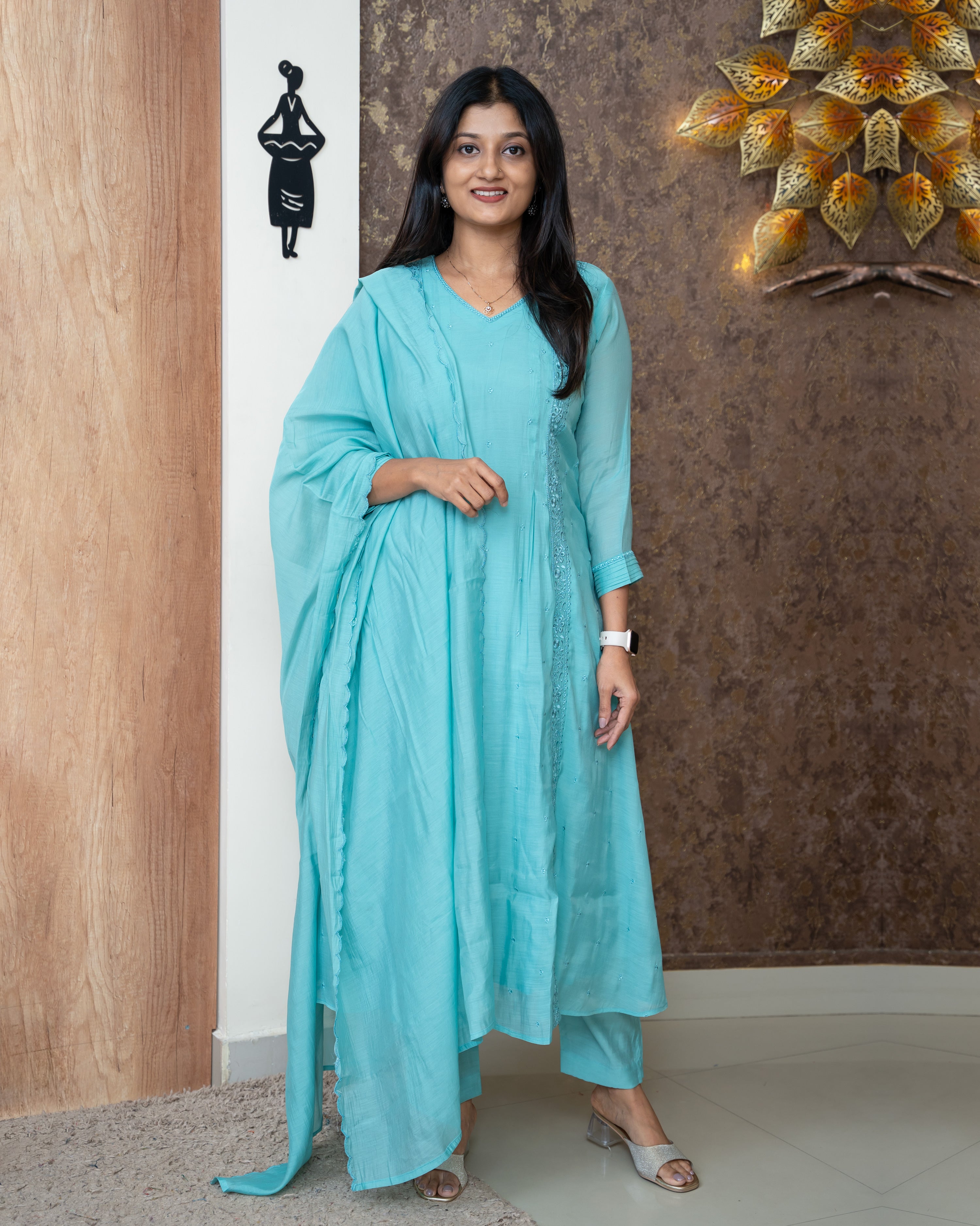 Load image into Gallery viewer, Mul Chanderi Suit-5445
