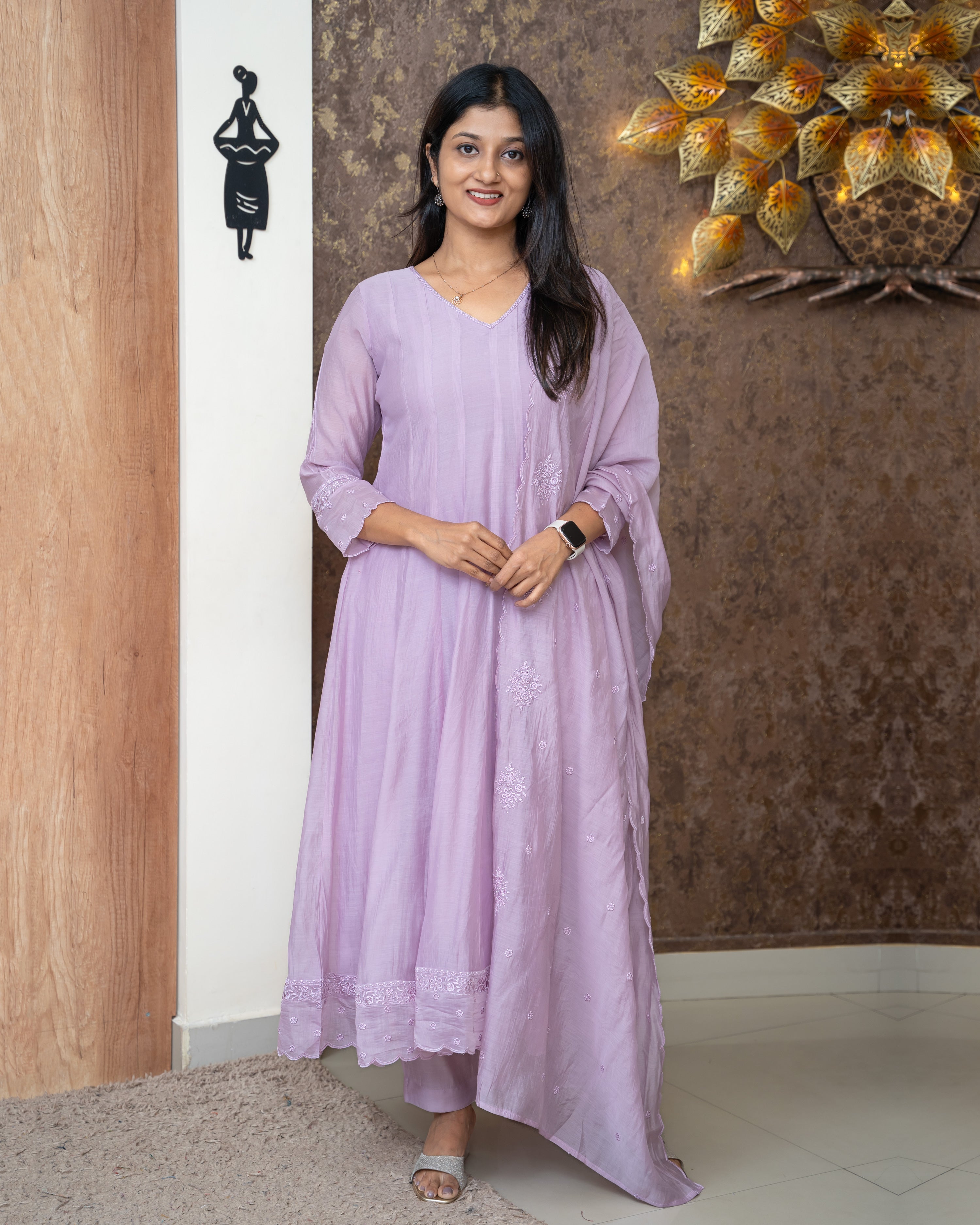 Load image into Gallery viewer, Mul Chanderi Suit-5447
