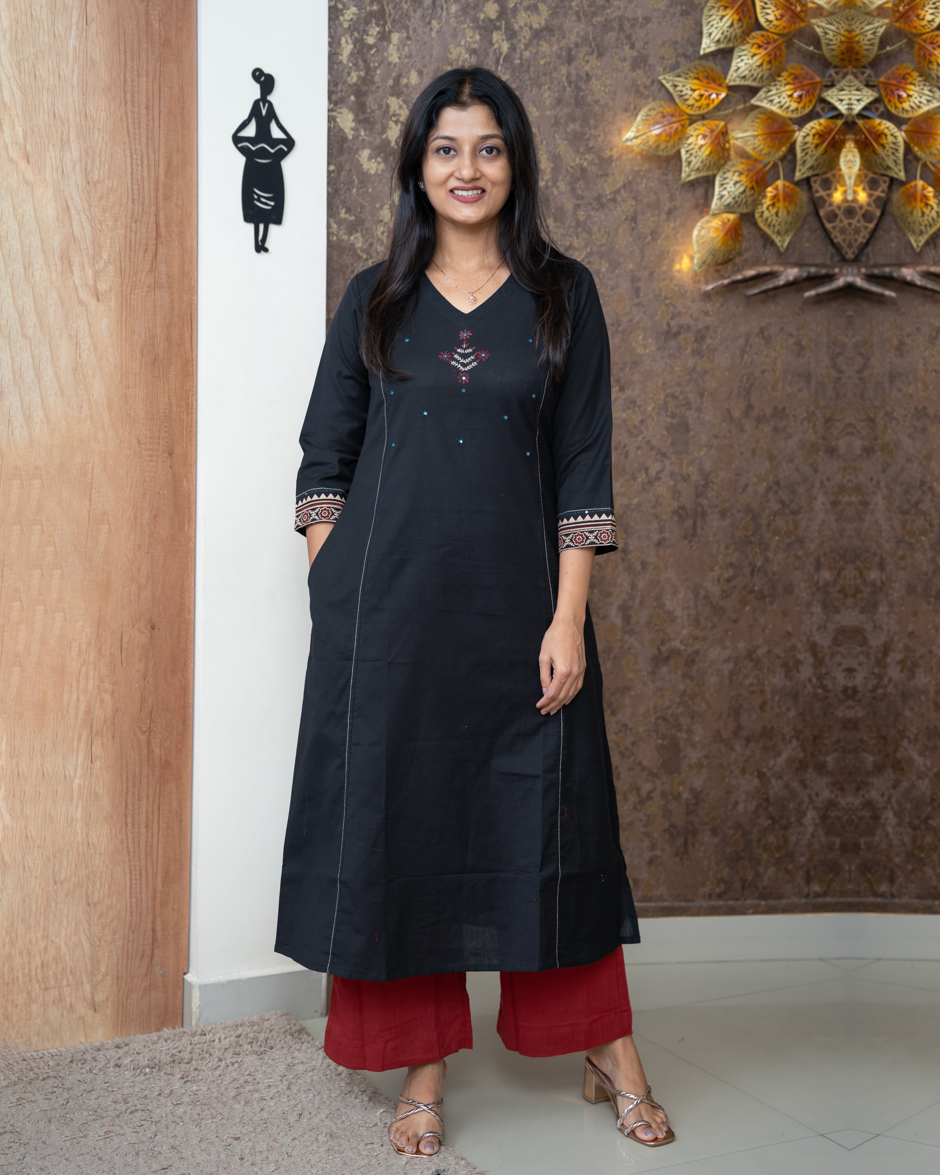 Load image into Gallery viewer, Cotton Kurti-5477
