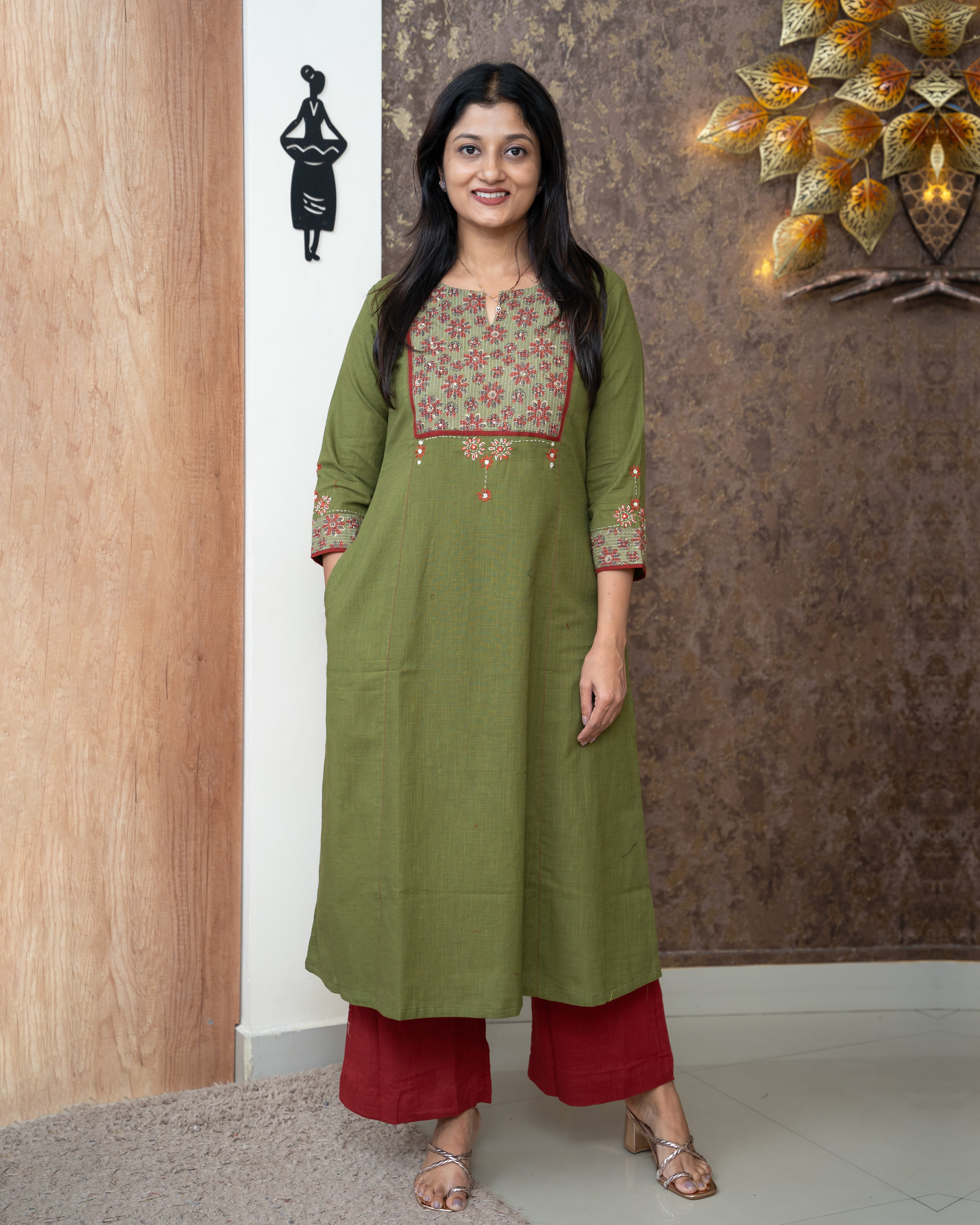 Load image into Gallery viewer, Cotton Kurti - 5475
