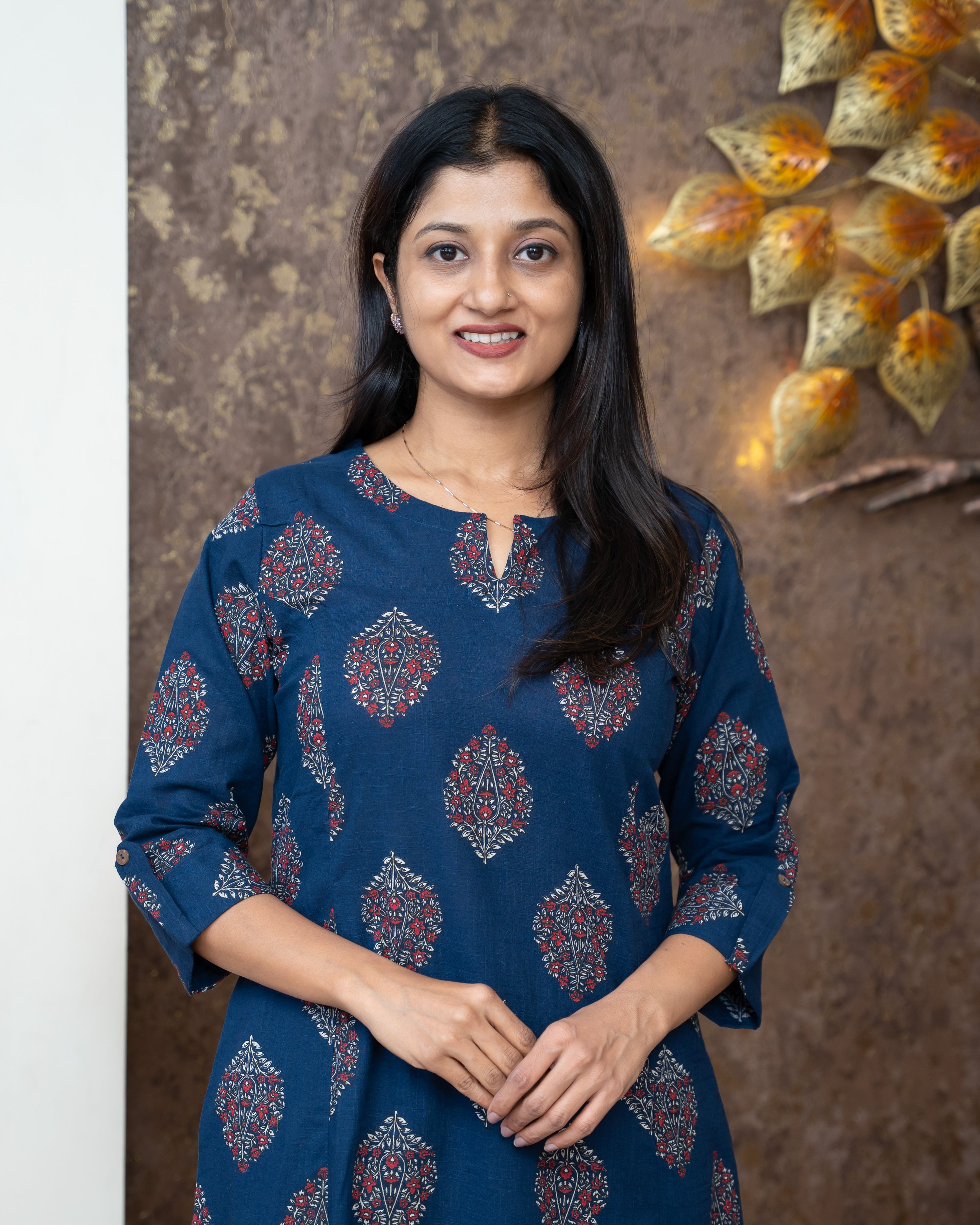 Load image into Gallery viewer, Cotton Kurti- 5474
