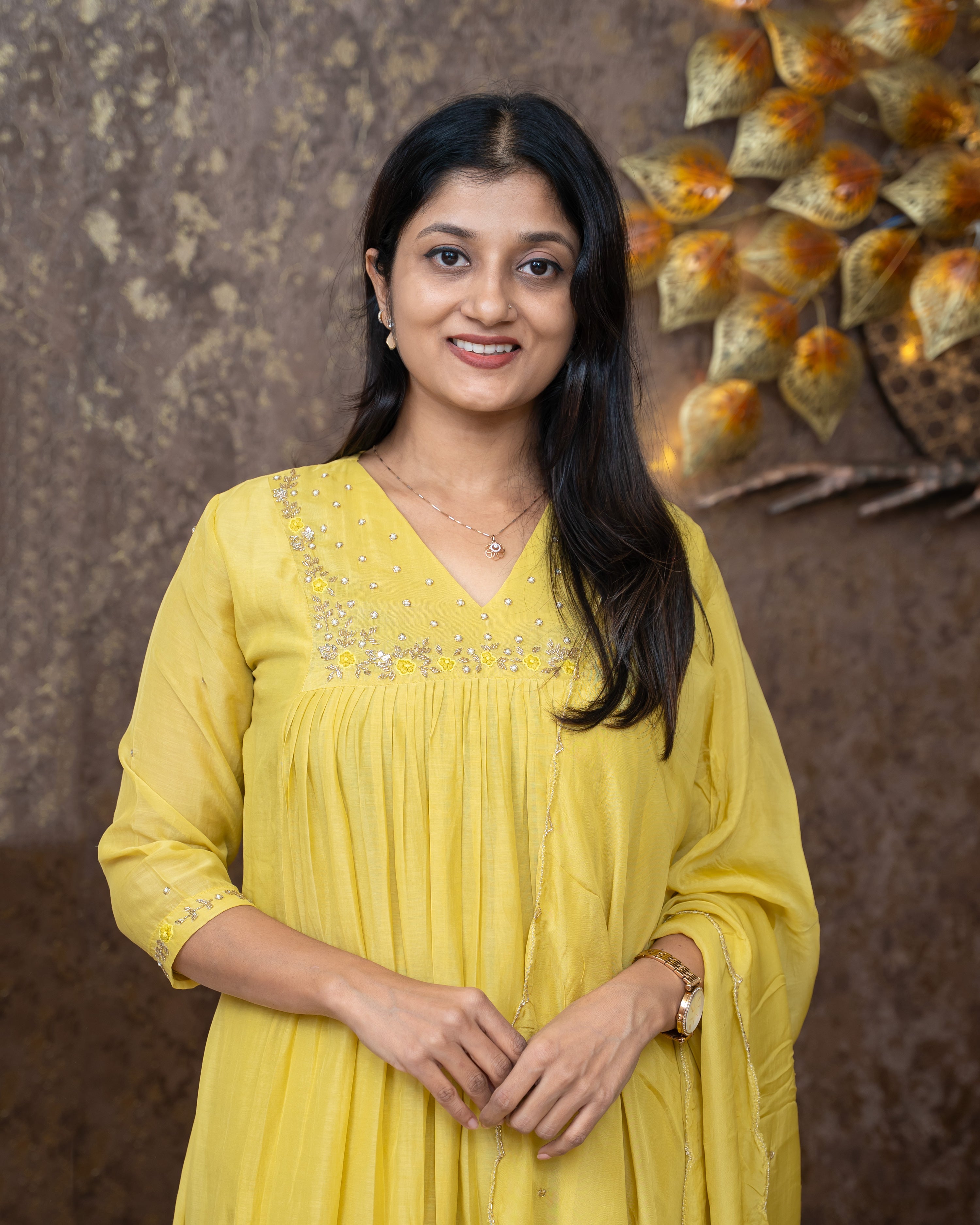 Load image into Gallery viewer, Mul Chanderi Suit-5580
